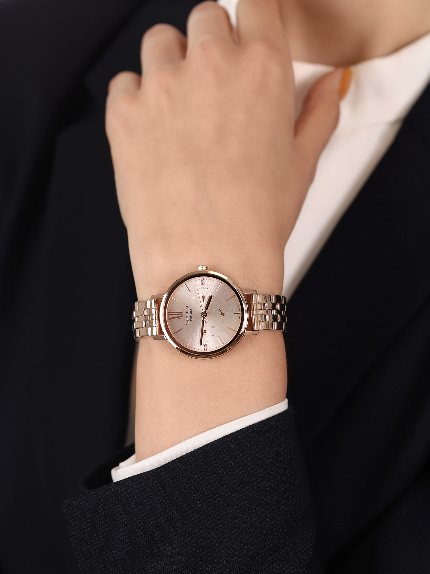 Sheen SHE-3064PG-4AUER zegarek różowe złoto klasyczny Sheen bransoleta - miniatura 3