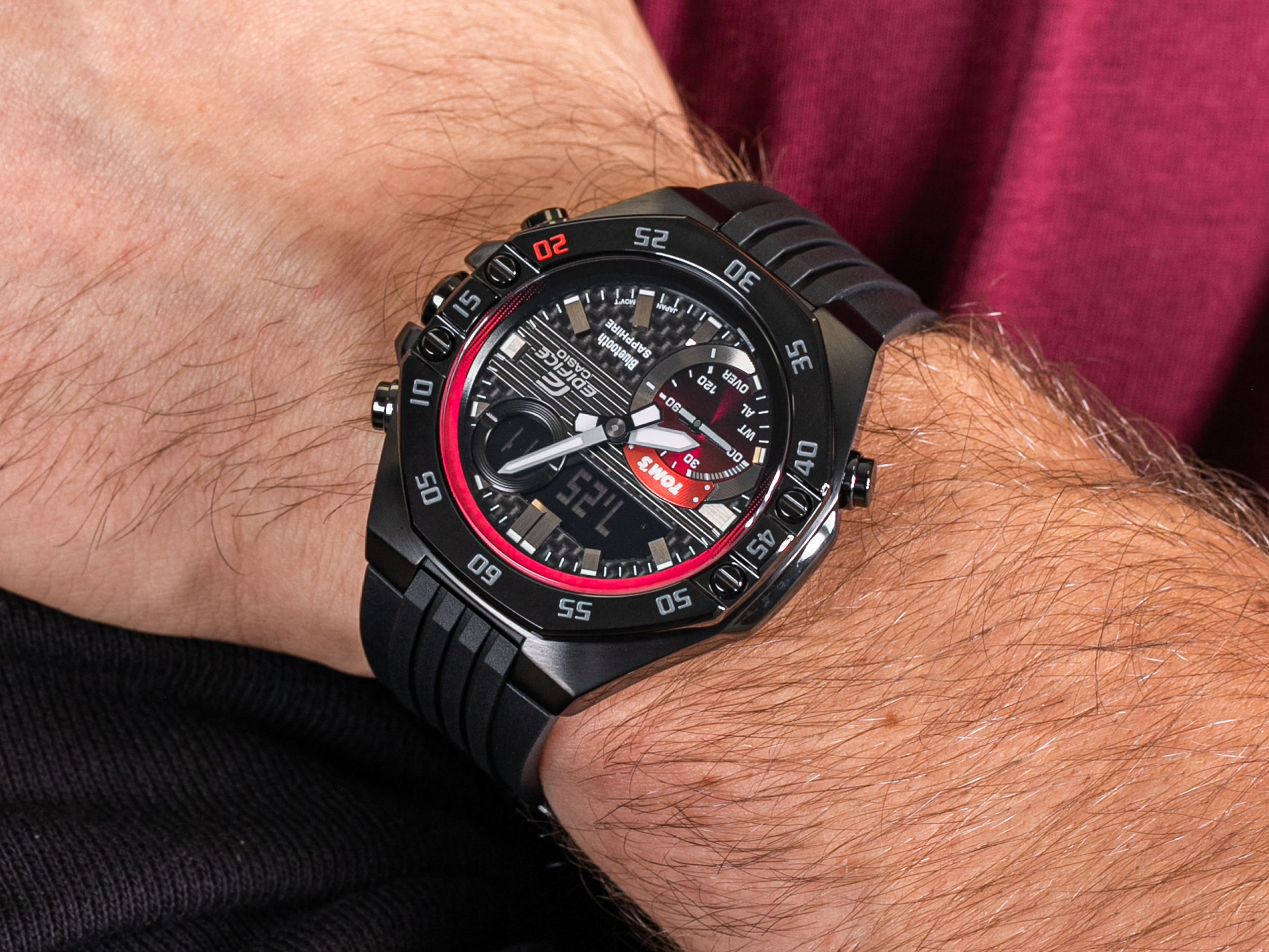 Edifice ECB-10TMS-1AER 20TH ANNIVERSARY EDIFICE TOMS Limited Edition zegarek sportowy EDIFICE Premium - miniatura 4