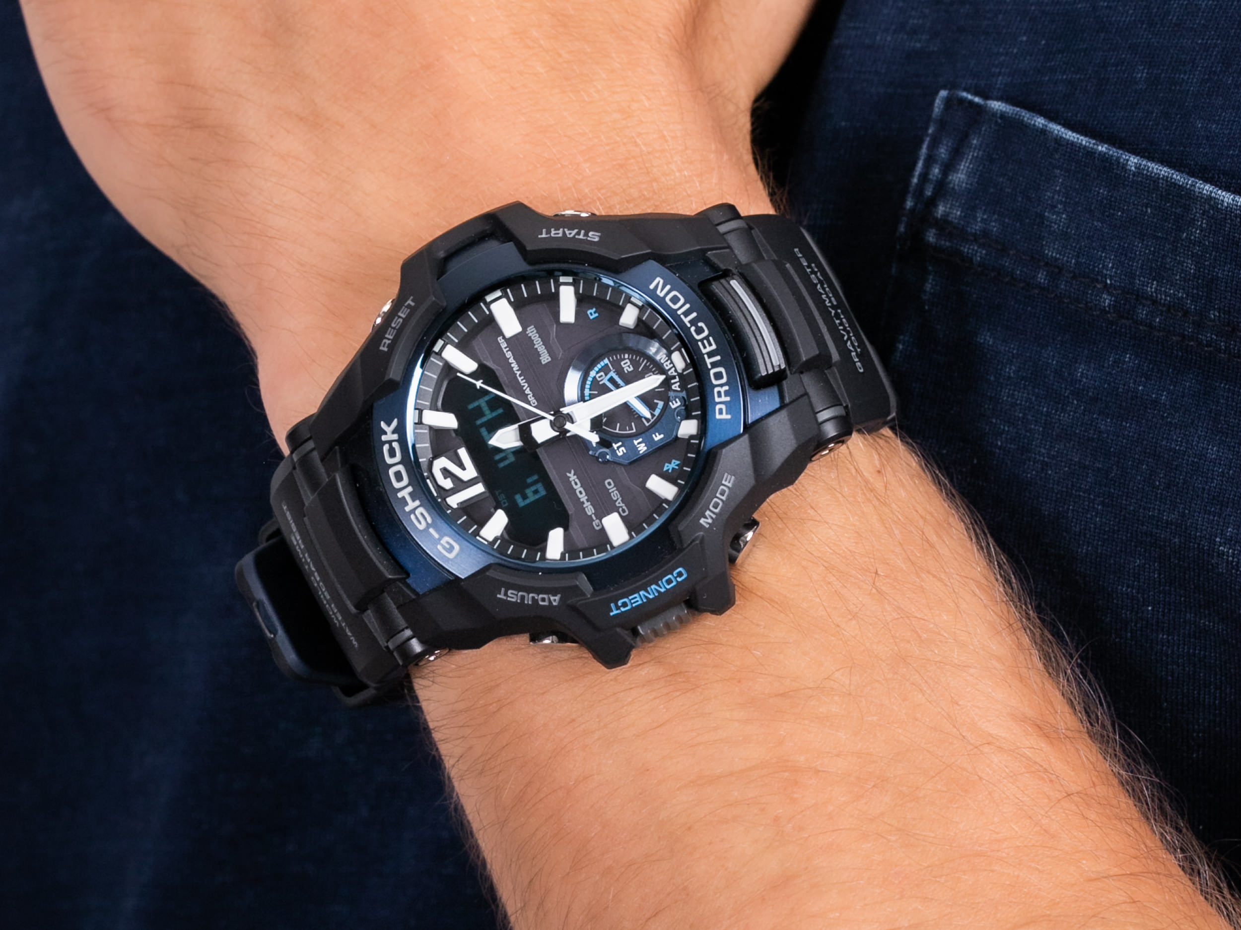 G-Shock GR-B100-1A2ER GRAVITYMASTER BLUETOOTH SYNC zegarek sportowy G-SHOCK Master of G