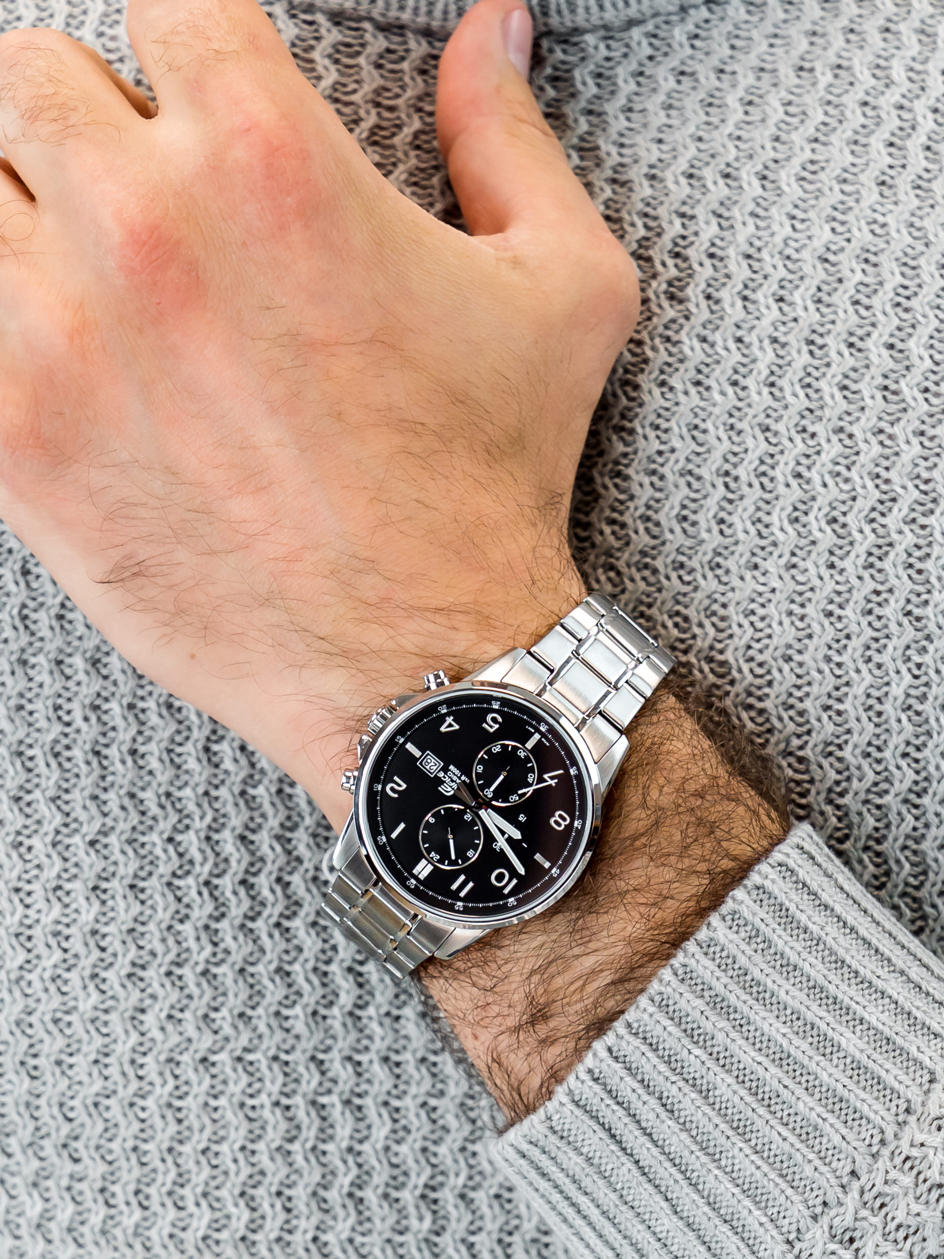 zegarek Edifice EFR-505D-1AVEF męski z chronograf EDIFICE Momentum