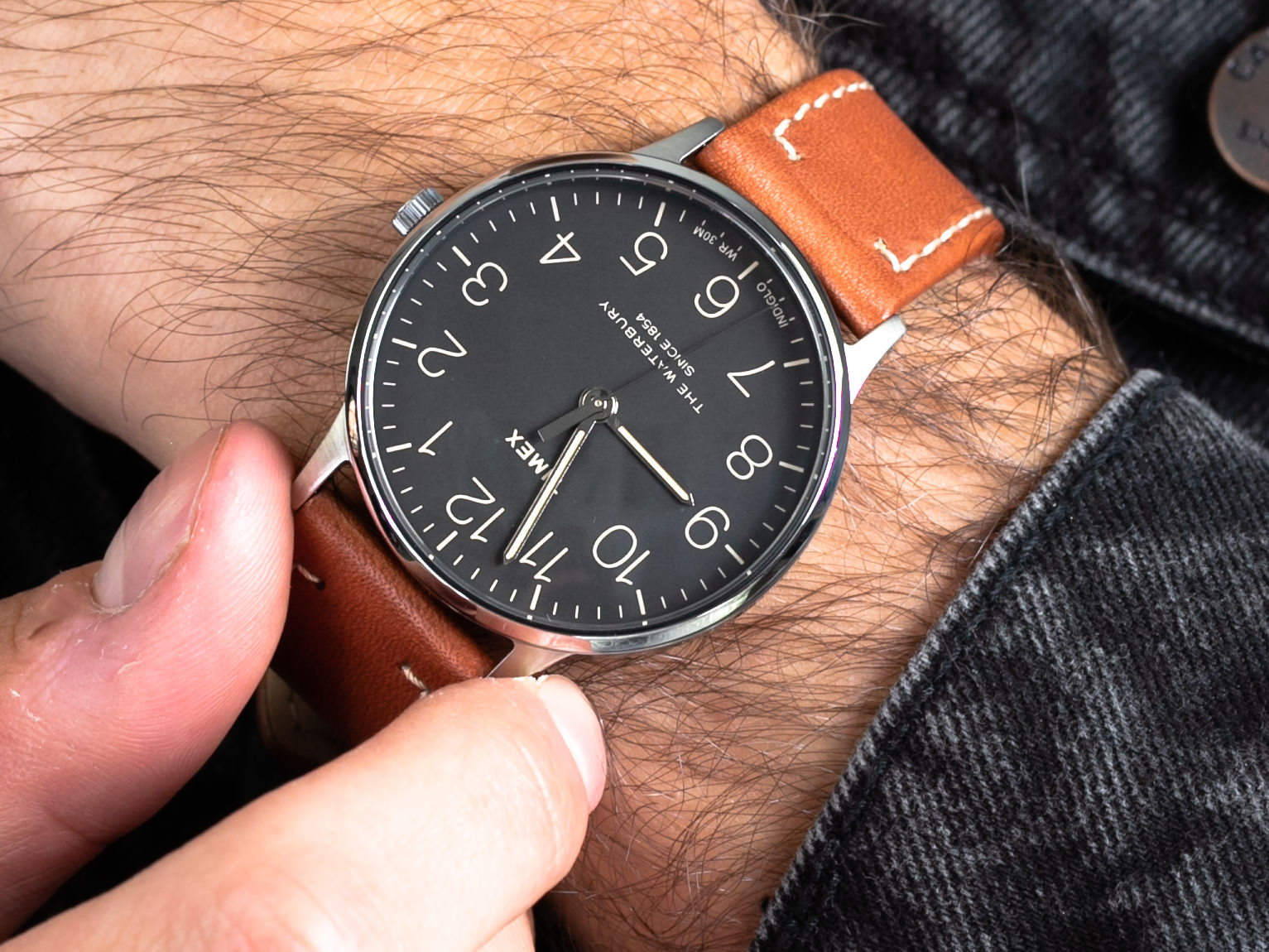 zegarek Timex TW2P95800 srebrny Waterbury