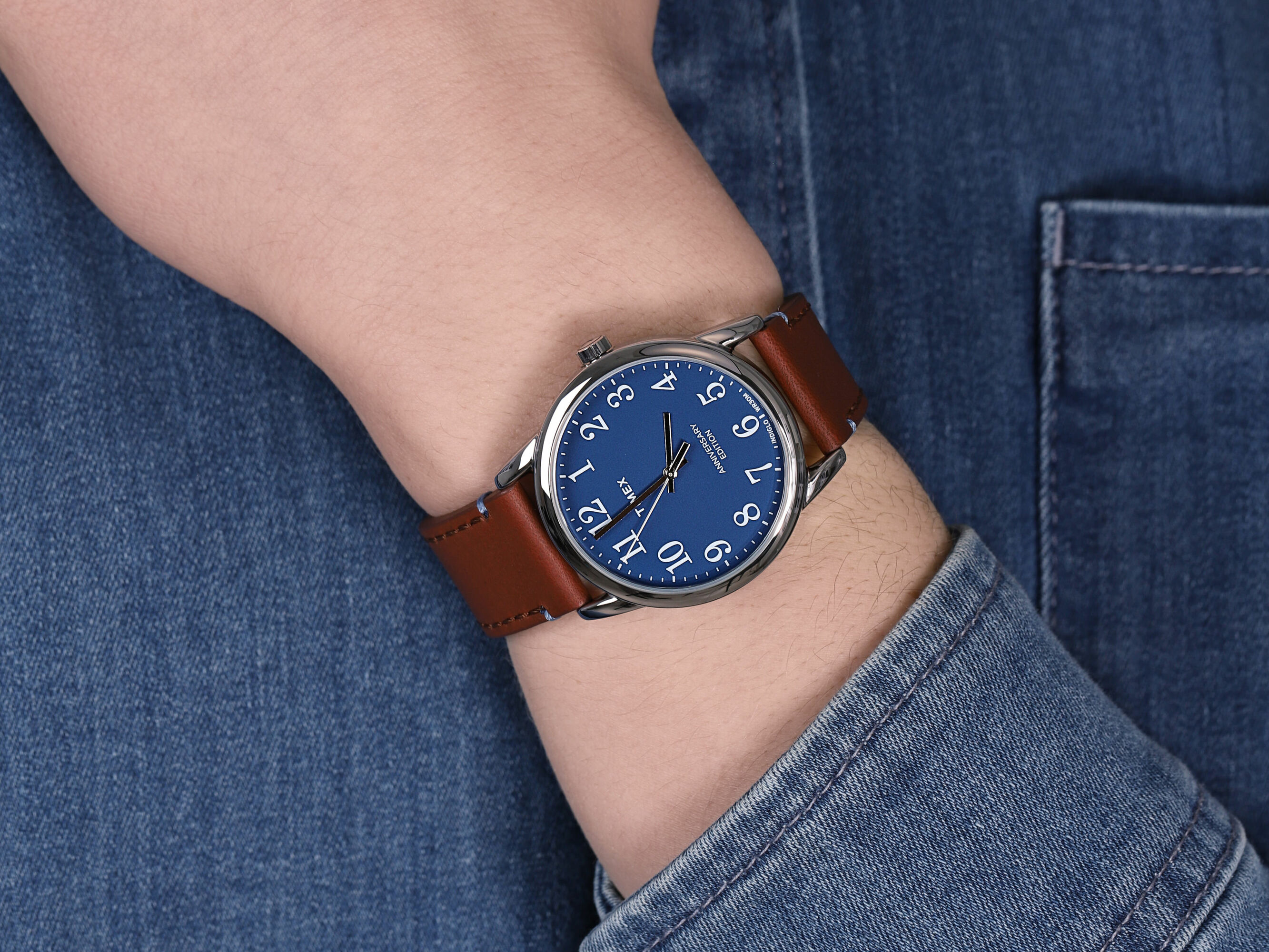 Timex TW2R36000 zegarek srebrny klasyczny Easy Reader pasek - miniatura 4