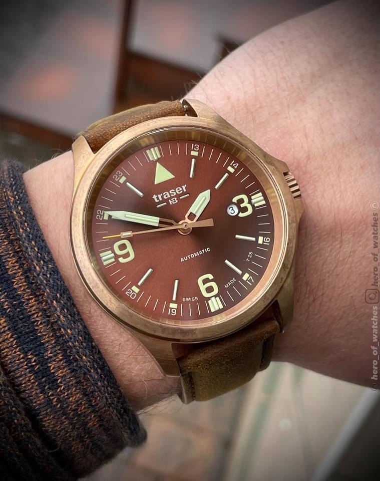 Traser TS-108073 zegarek męski P67 Officer Pro Automatic brązowy