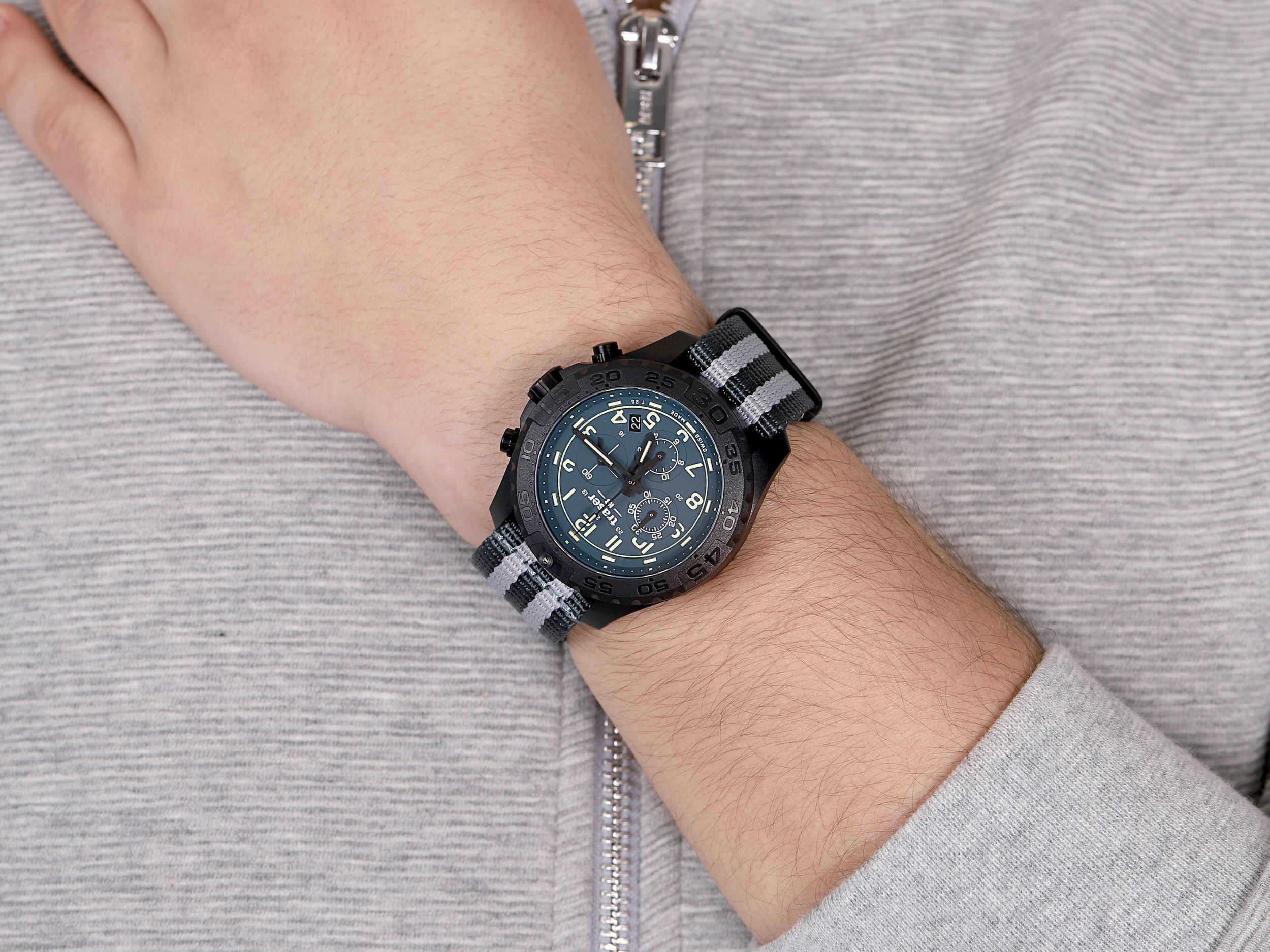 Traser TS-109050 P96 OdP Evolution Chrono Petrol P96 Outdoor Pioneer Evolution sportowy zegarek czarny - miniatura 4