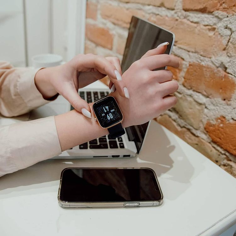 Vector Smart VCTR-33-03RG-01BK zegarek różowe złoto sportowy Smartwatch pasek - miniatura 5