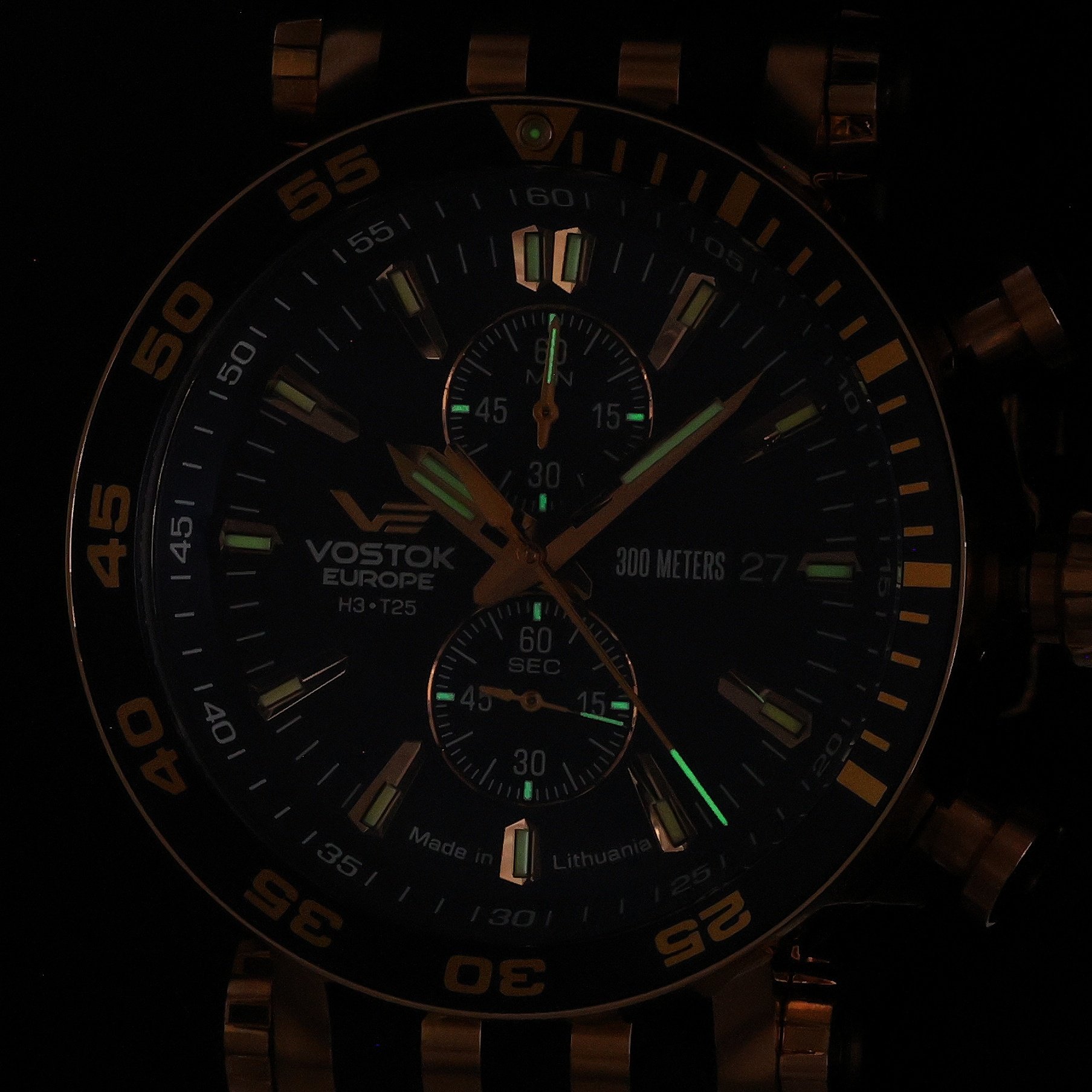 Vostok Europe VK61-575B590SB zegarek różowe złoto sportowy Energia Rocket pasek