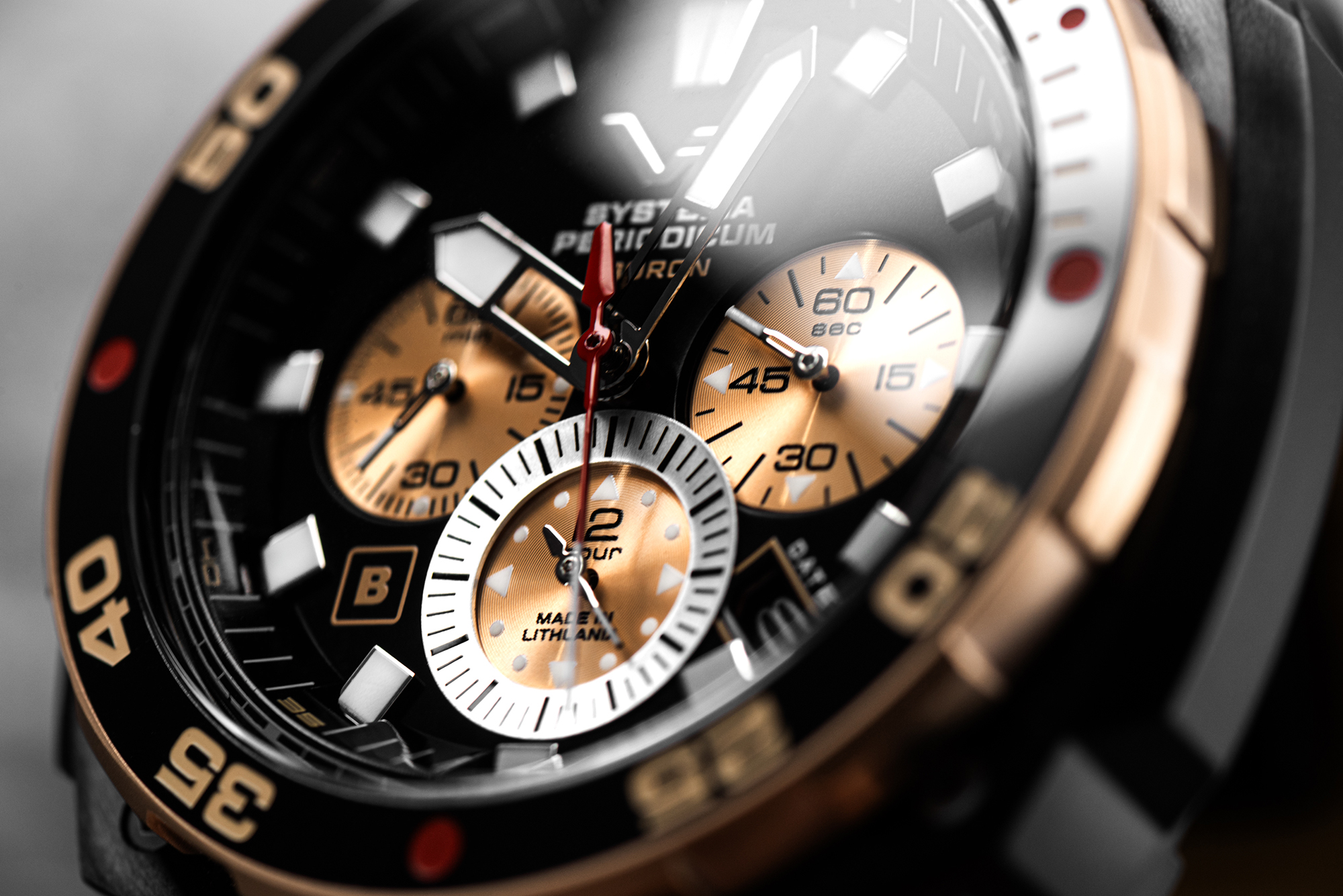 Vostok Europe VK67-650E721S zegarek Systema Periodicum