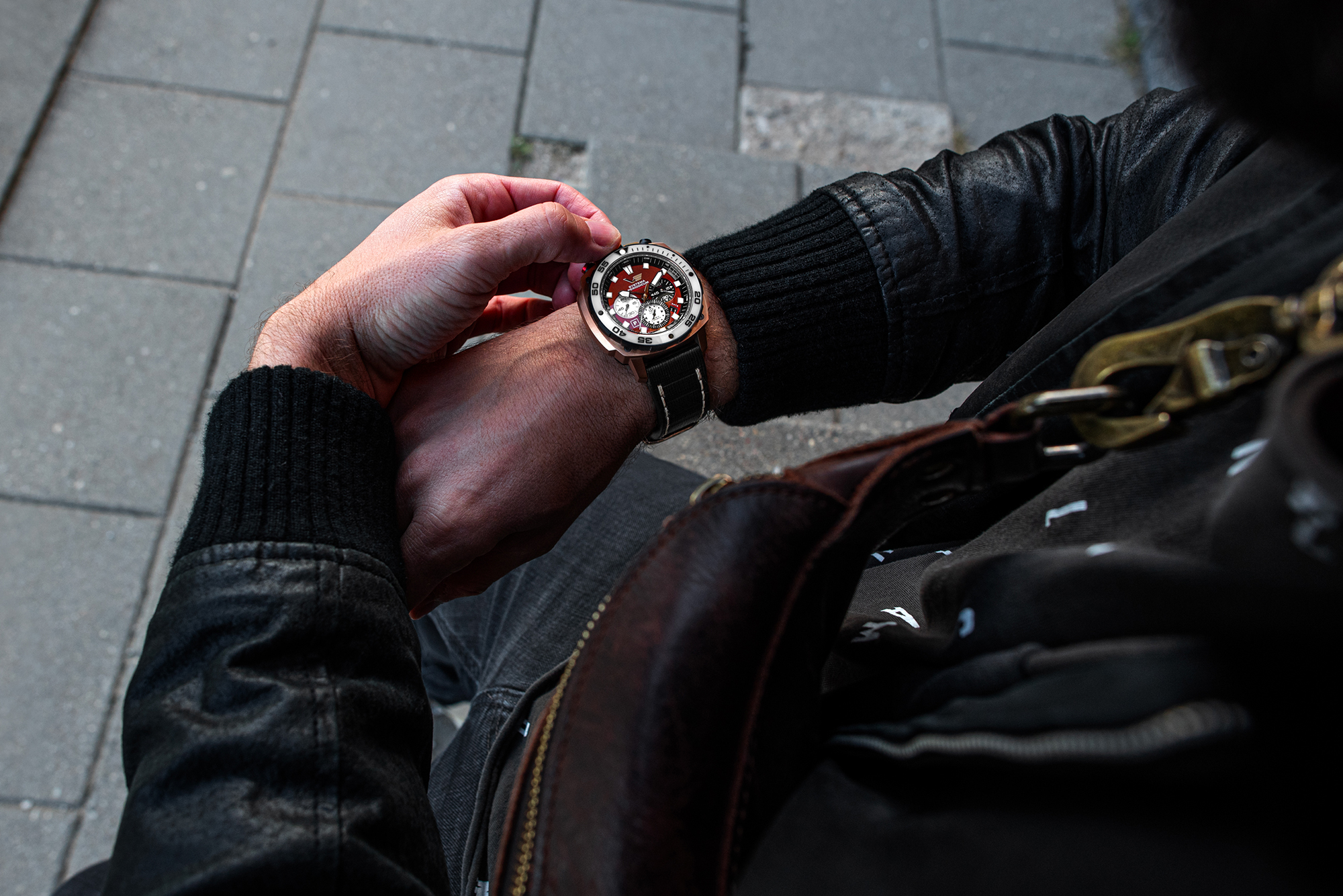 Vostok Europe VK67-650E724S zegarek Systema Periodicum