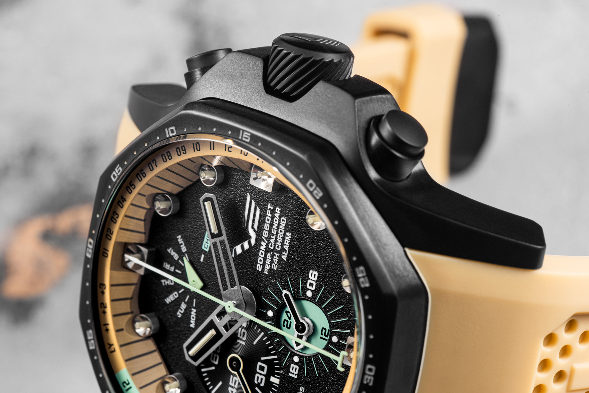 Vostok Europe YM86-640C697 zegarek czarny sportowy Atomic Age pasek - miniatura 7