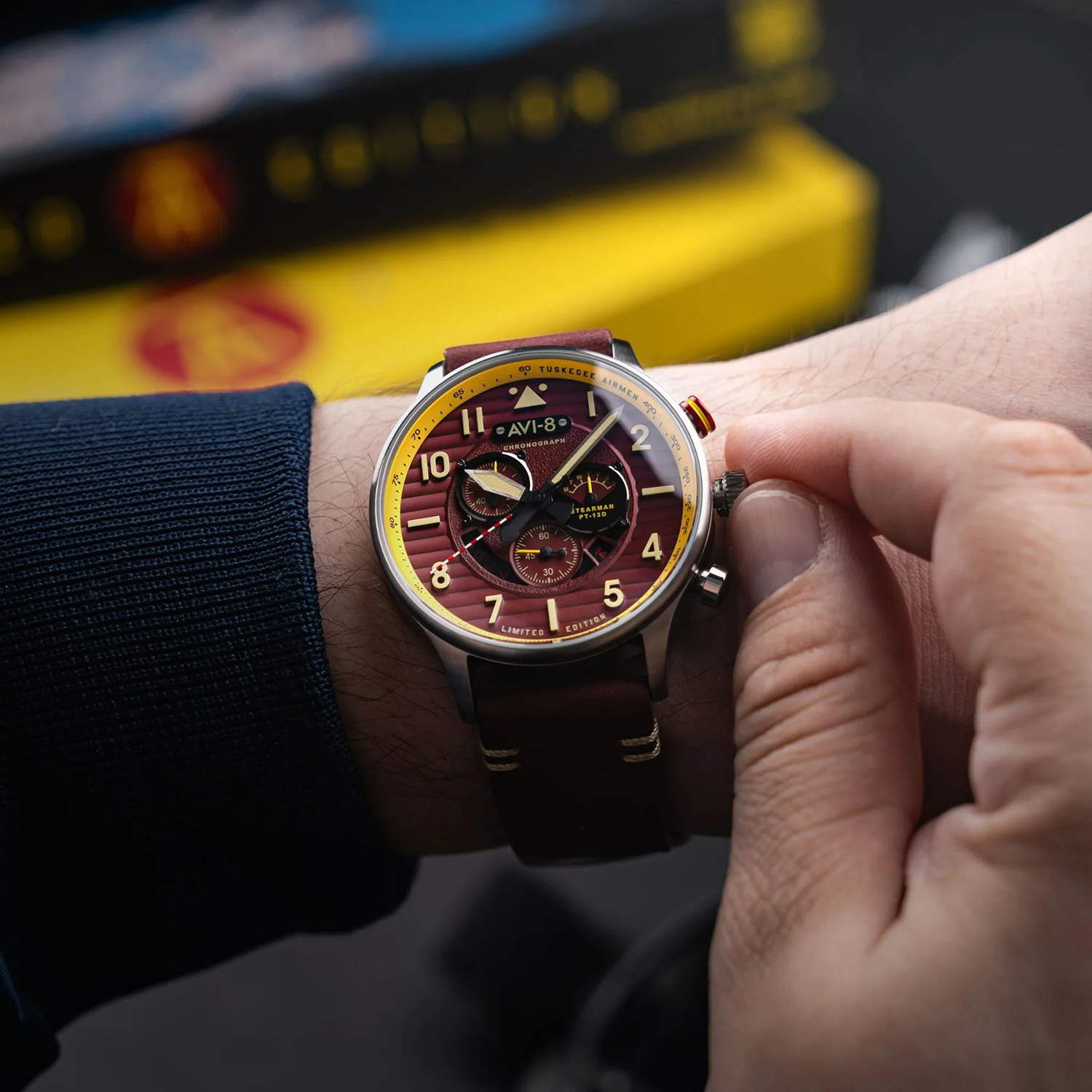 zegarek AV-4109-02 męski z tachometr Flyboy - miniatura 10