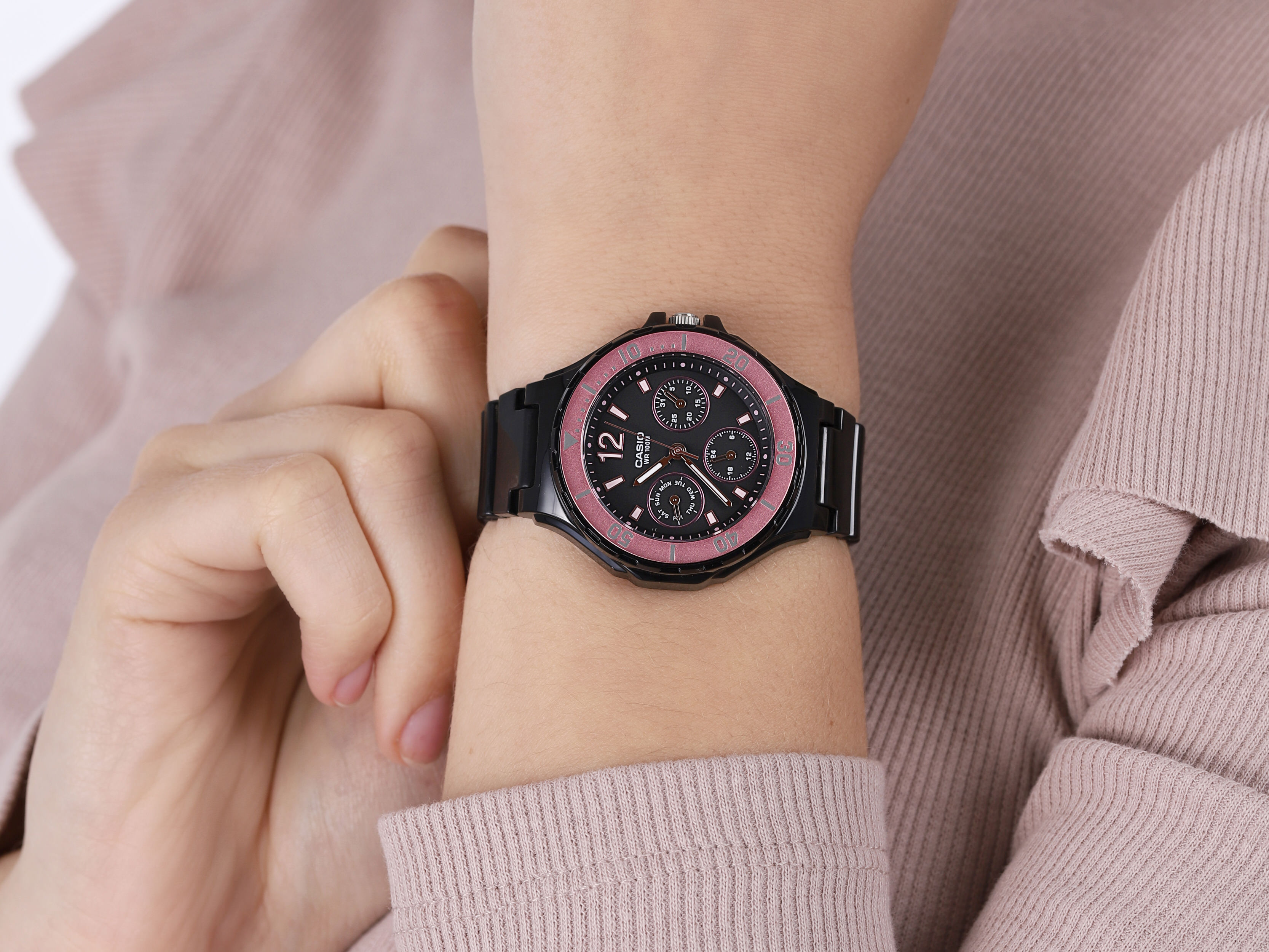 zegarek Casio LRW-250H-1A2VEF kwarcowy dla dzieci Sportowe - miniatura 4