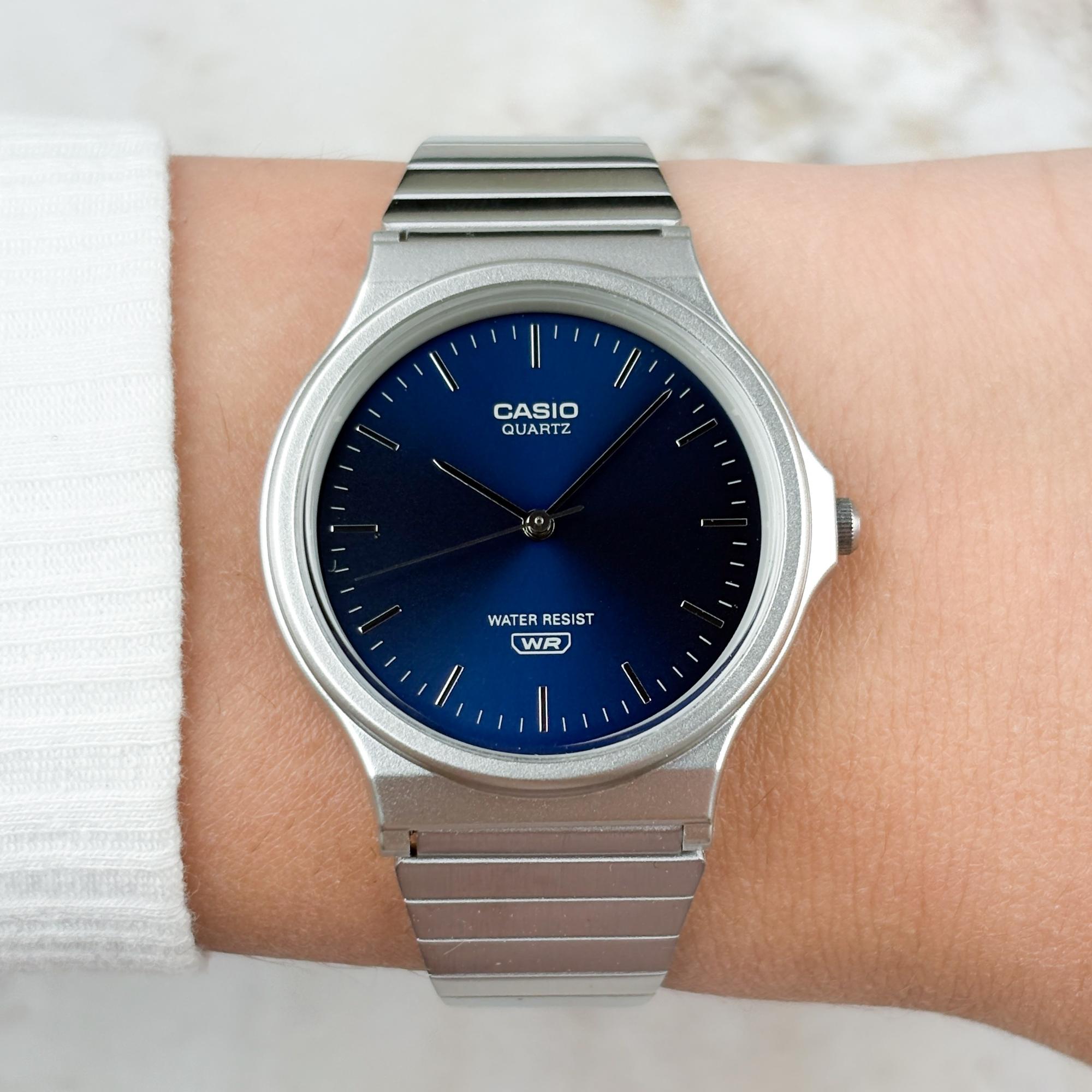 zegarek Casio MQ-24DA-2AEF srebrny Klasyczne