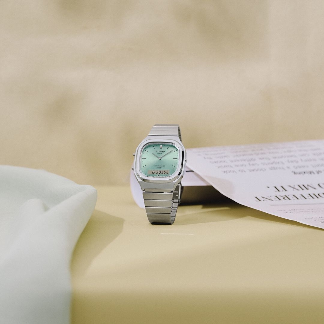 zegarek Casio Vintage AQ-240E-2AEF kwarcowy Vintage - miniatura 6