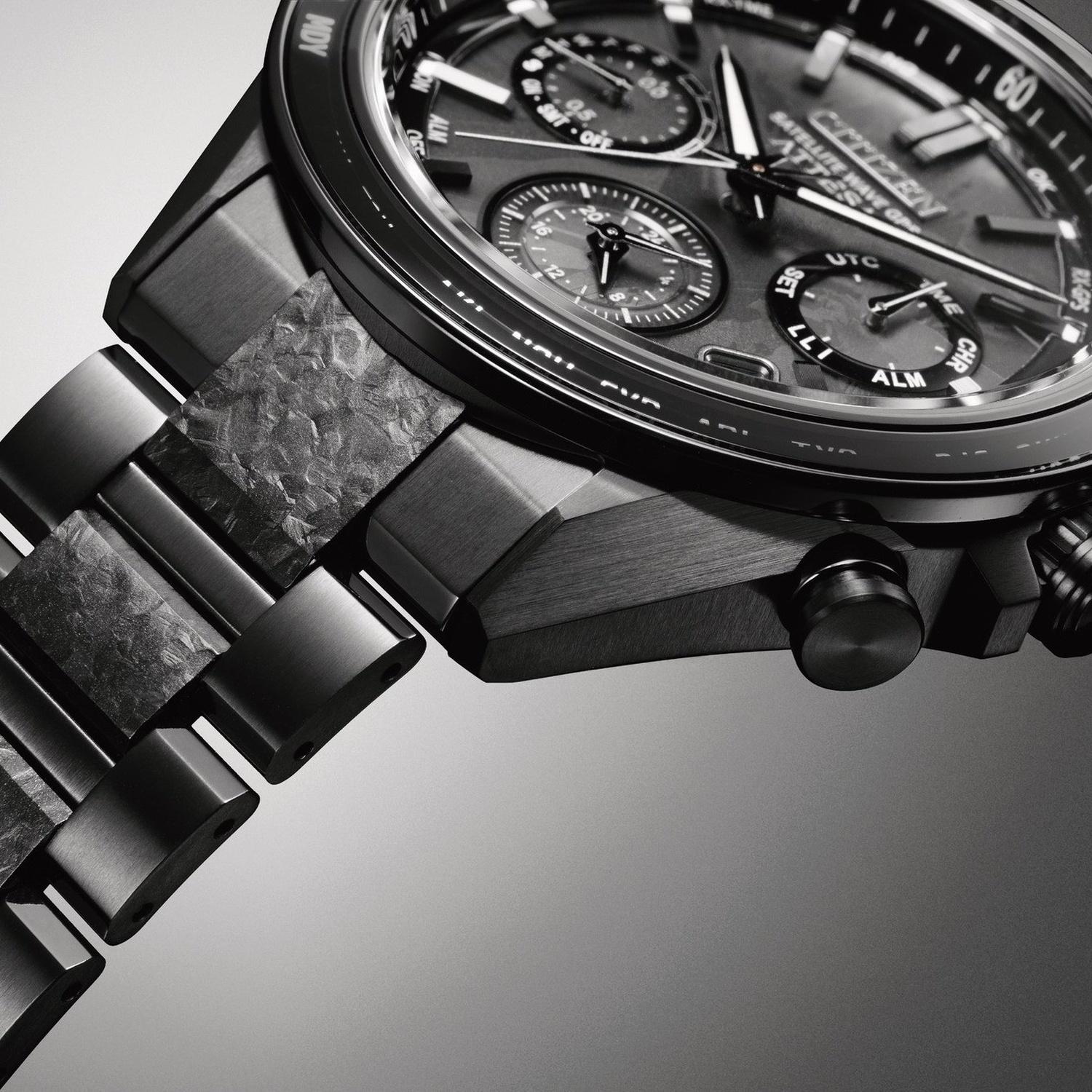 zegarek Citizen CC4067-66E Satellite Wave Super Titanium Eco-Drive GPS Hakuto-R Special Edition Satellite Wave szafirowe - miniatura 11