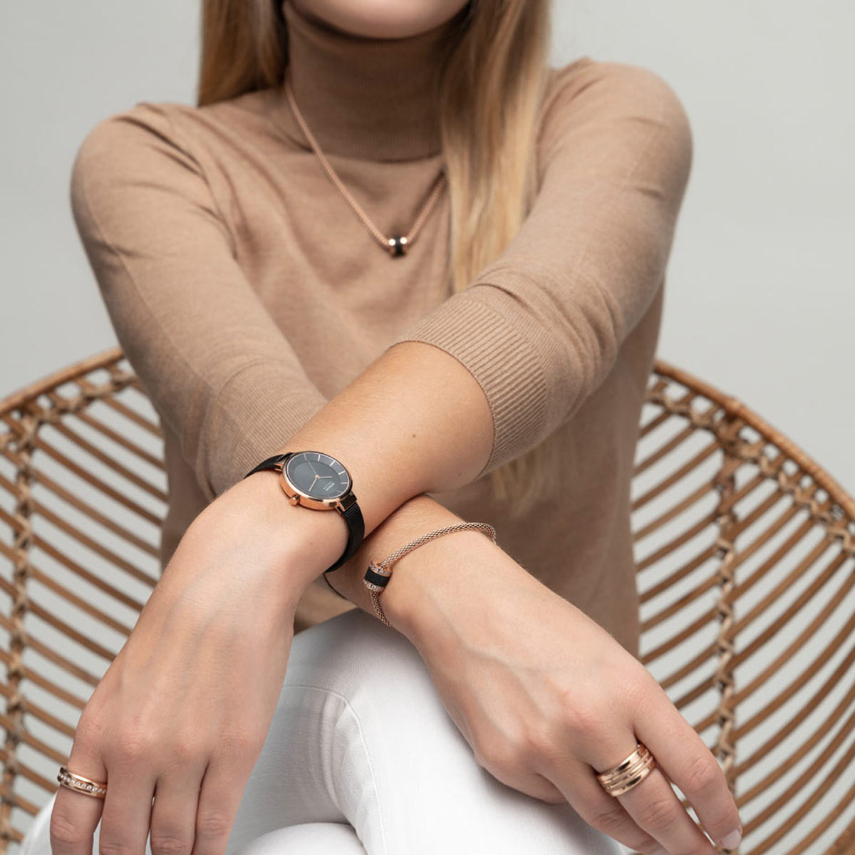 Bering 14631-166 Solar fashion/modowy zegarek różowe złoto
