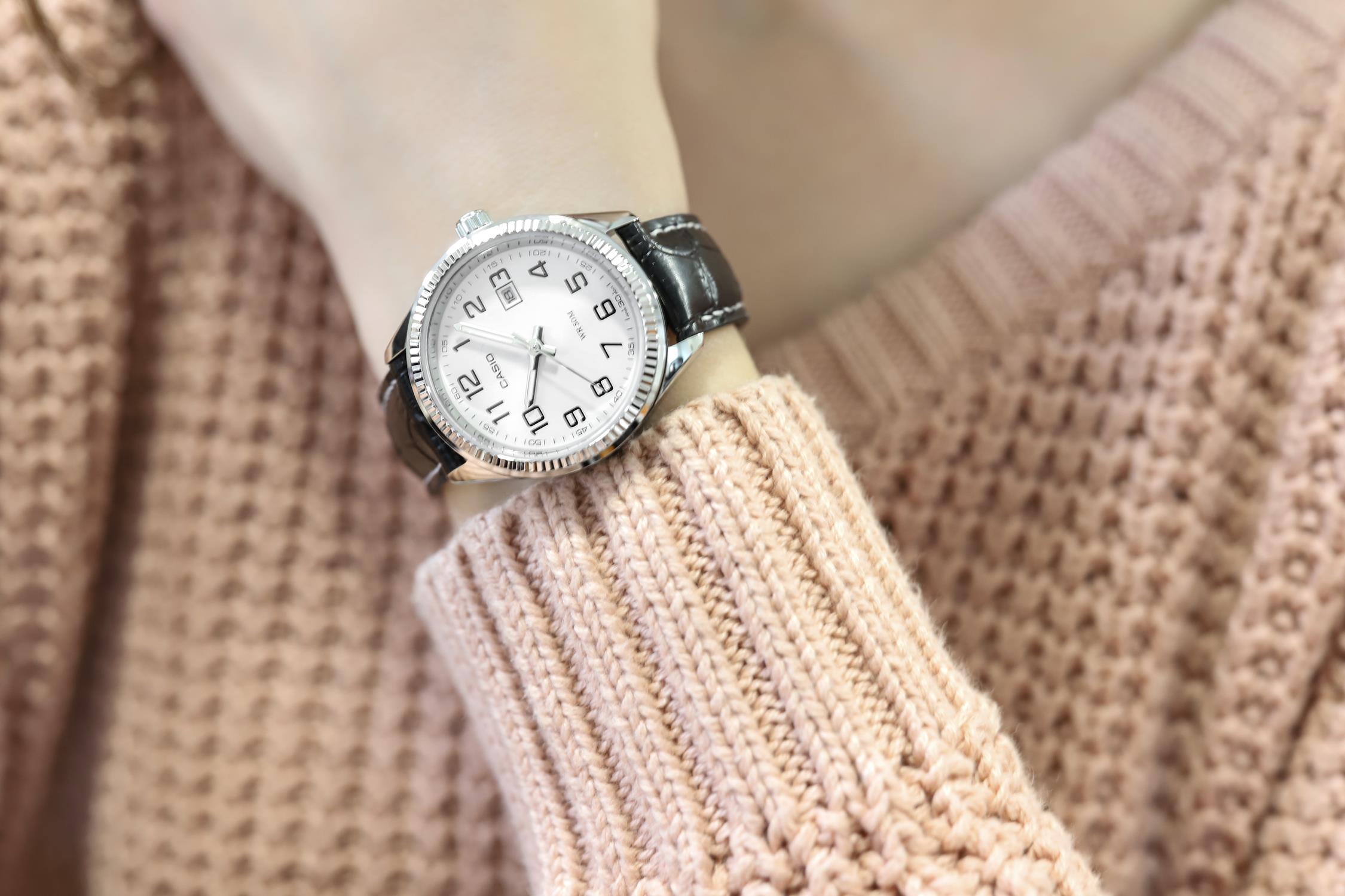 Casio LTP-1302L-7BVEF zegarek damski Klasyczne