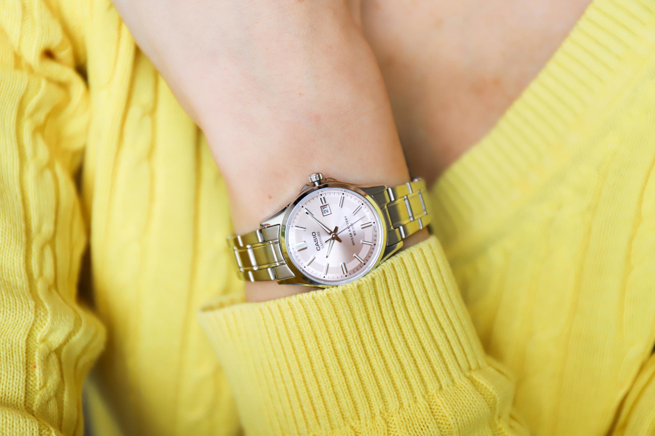 zegarek Casio LTS-100D-4AVEF srebrny Klasyczne