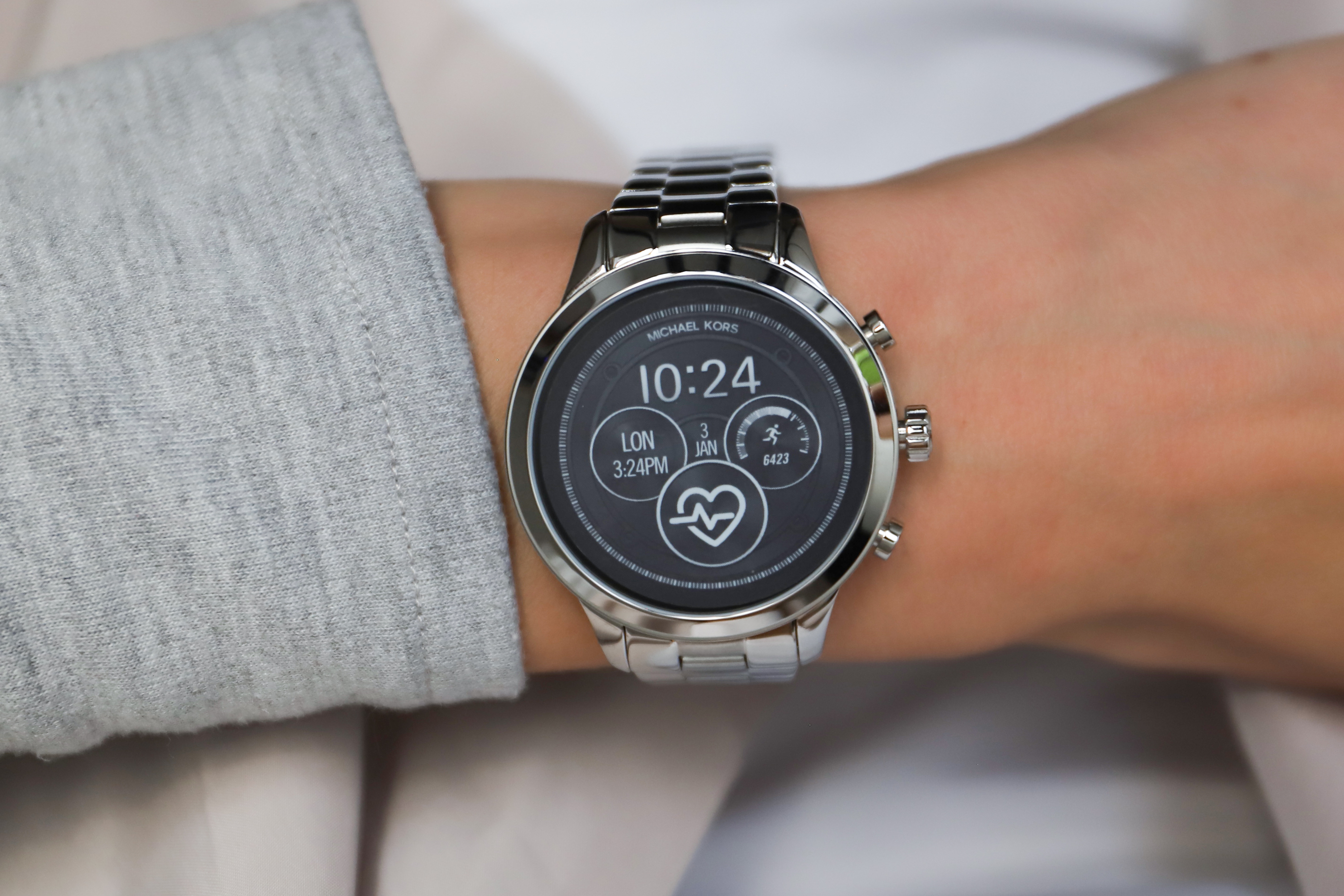 Michael Kors MKT5044 Runway Silver Tone Smartwatch Access Smartwatch fashion/modowy zegarek srebrny - miniatura 9