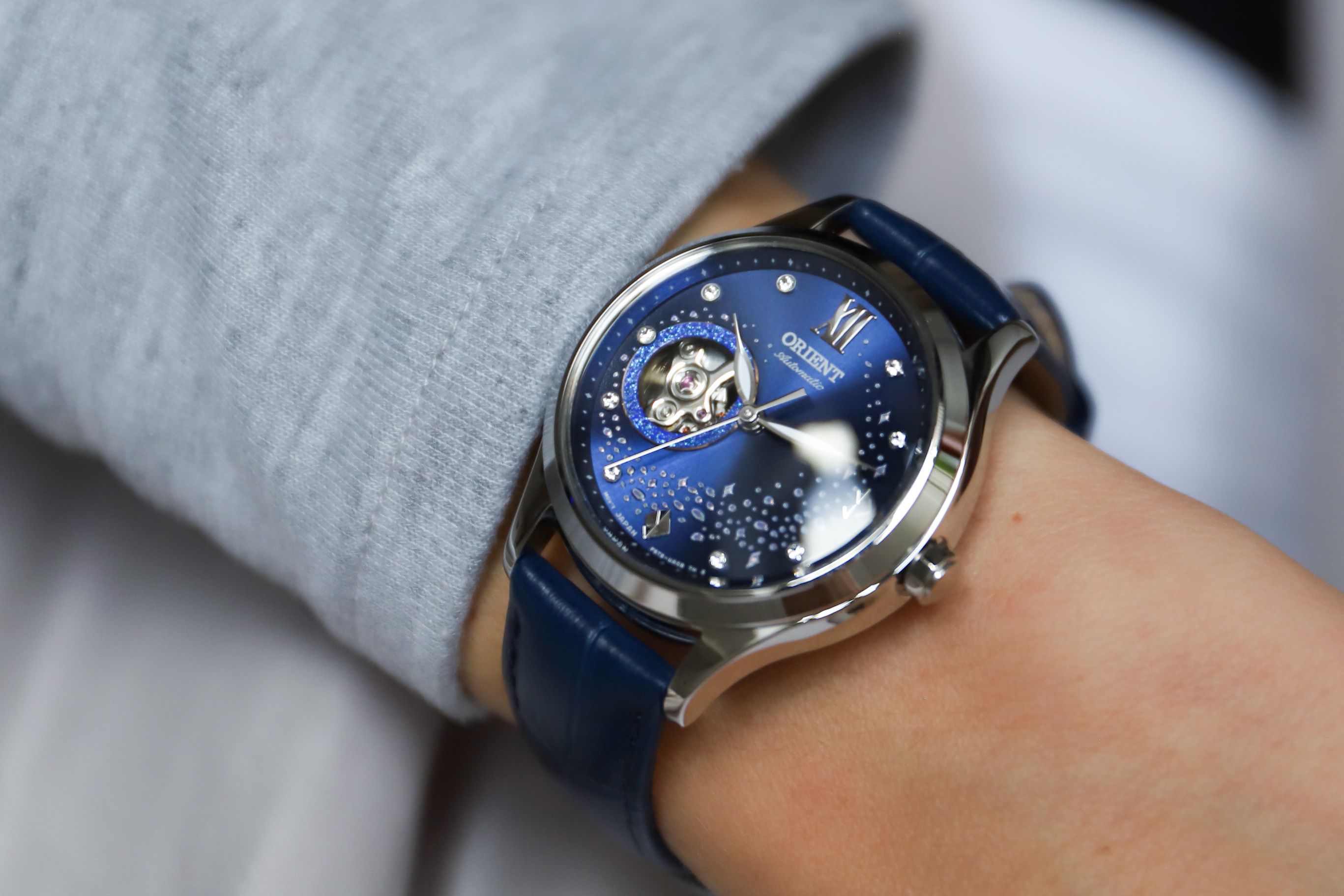 Orient RA-AG0018L10B zegarek damski Contemporary srebrny