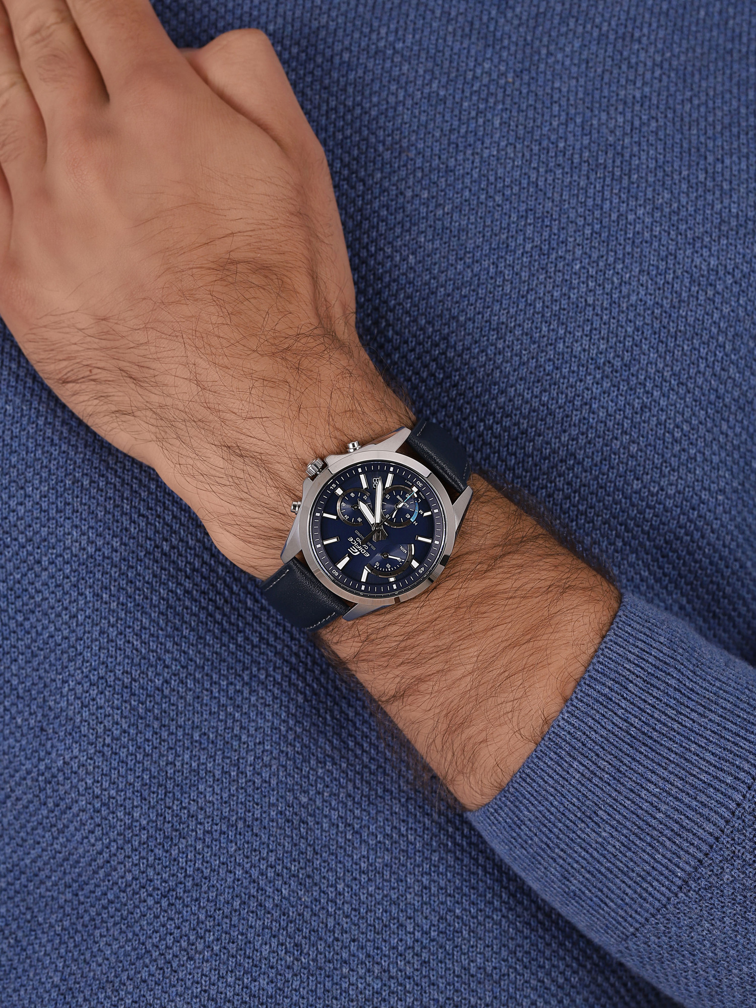 zegarek EDIFICE EFS-S530L-2AVUEF solar męski EDIFICE Premium RETROGRADE CHRONO SAPPHIRE SOLAR