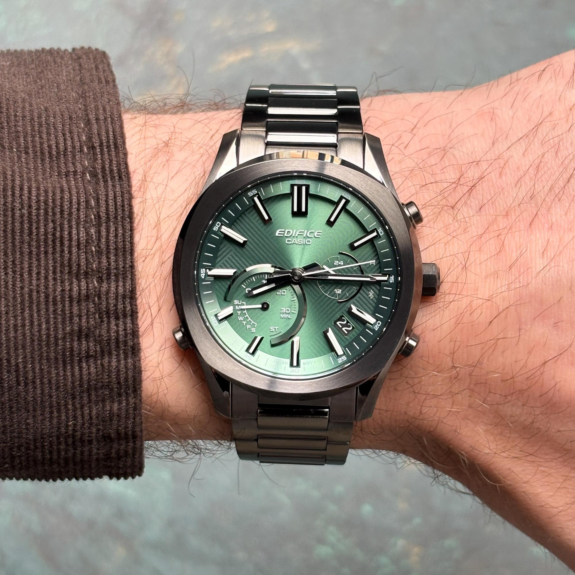 zegarek EDIFICE EQB-1300DC-3AEF solar EDIFICE Momentum - miniatura 14