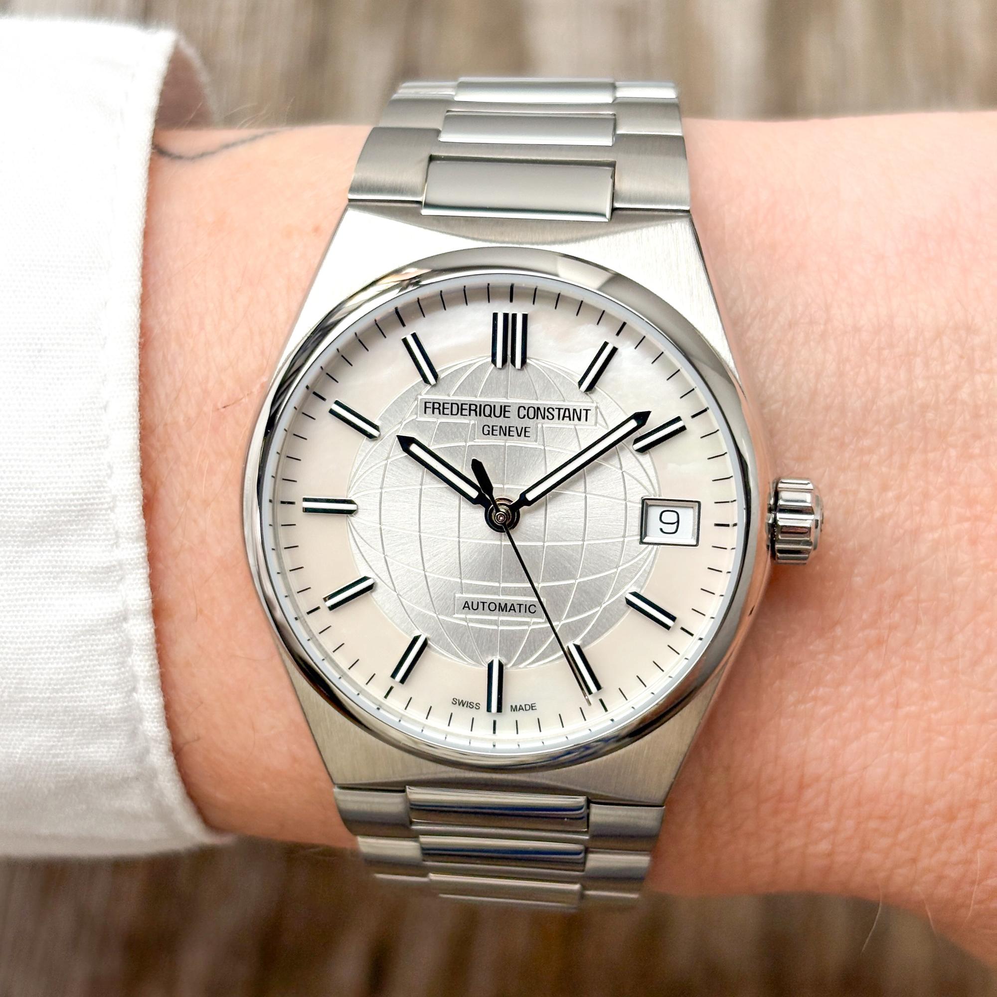zegarek Frederique Constant FC-303MPW2NH6B srebrny Highlife
