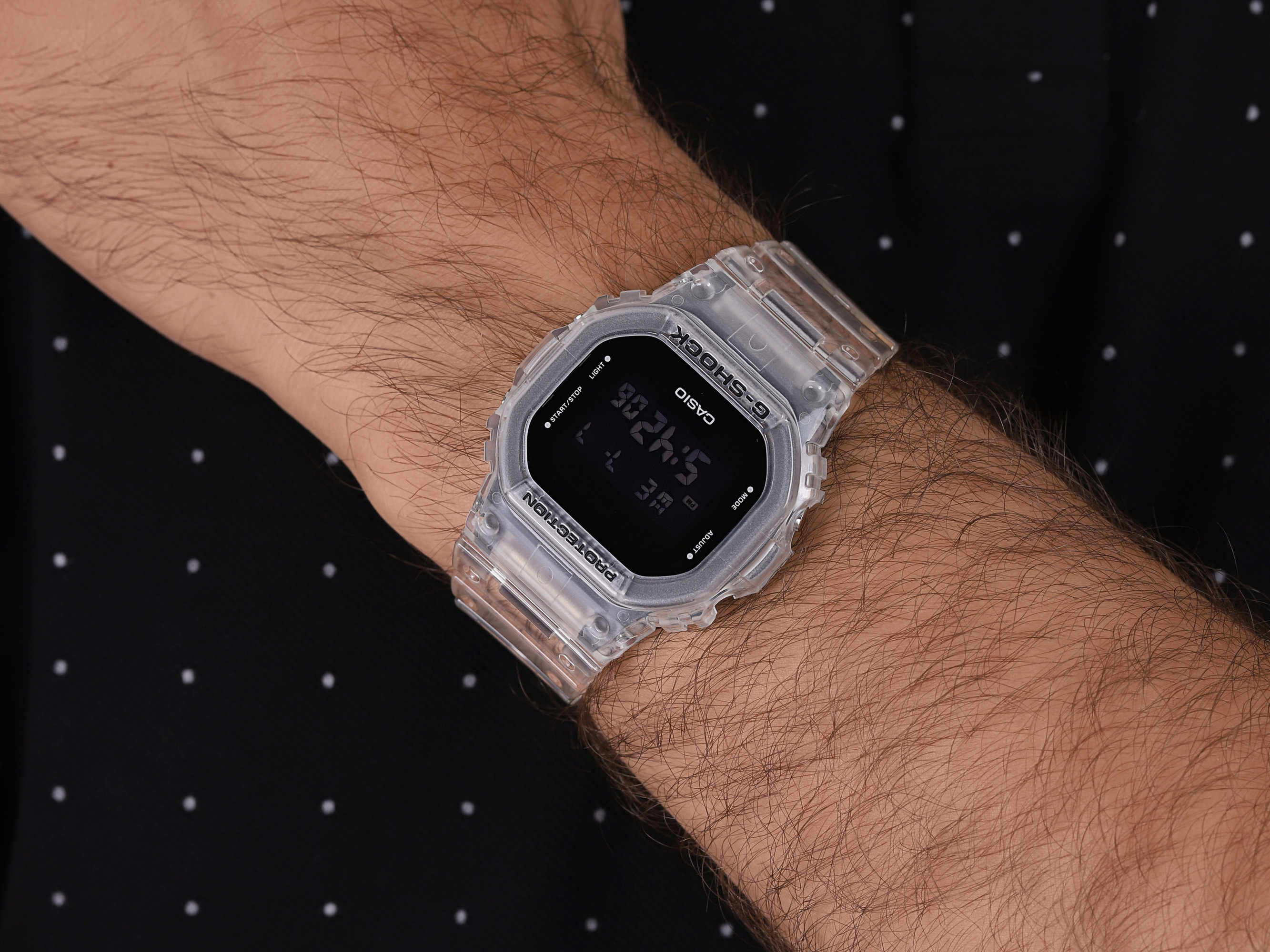 zegarek G-SHOCK DW-5600SKE-7ER kwarcowy G-SHOCK