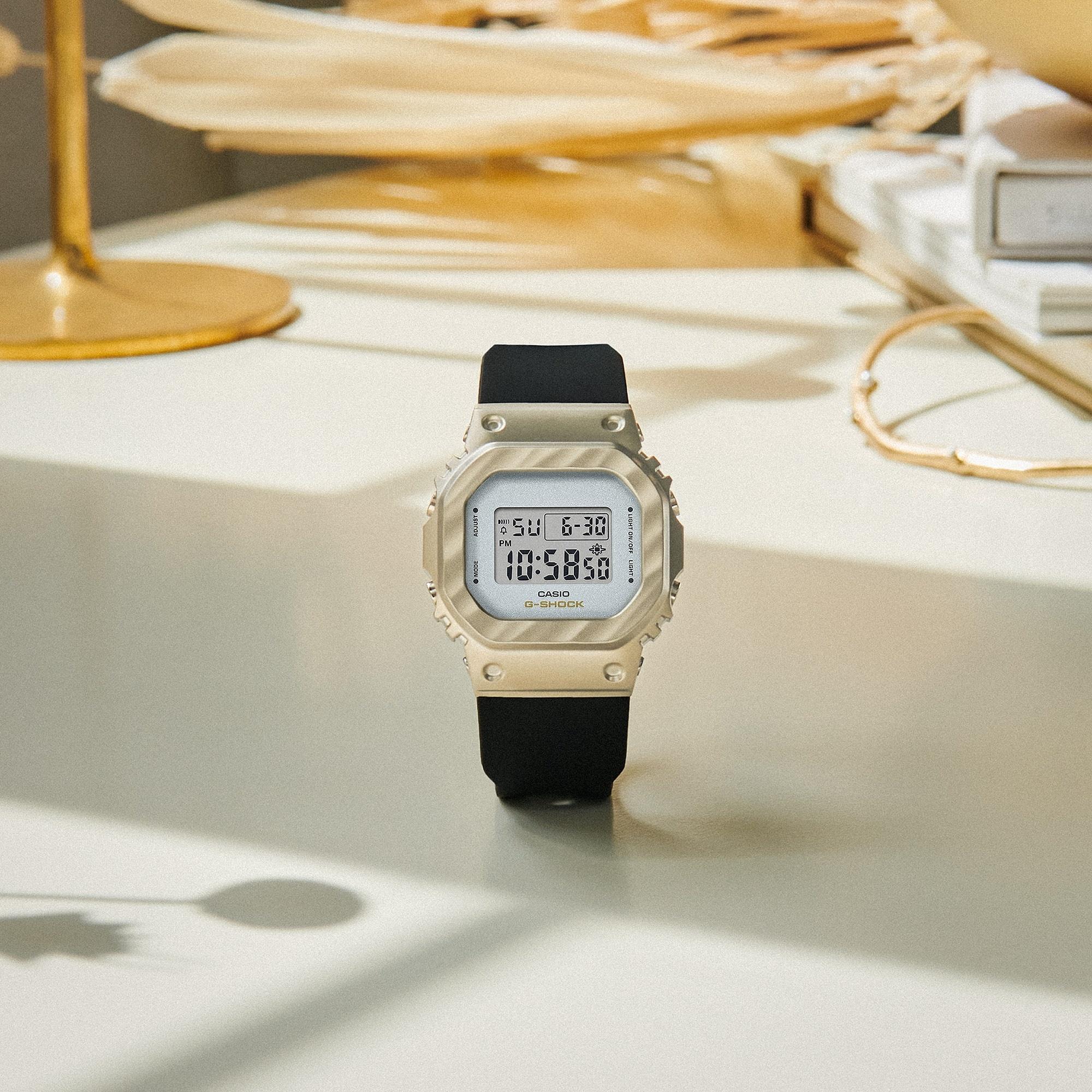 zegarek G-SHOCK GM-S5600BC-1ER złoty G-SHOCK Original - miniatura 7