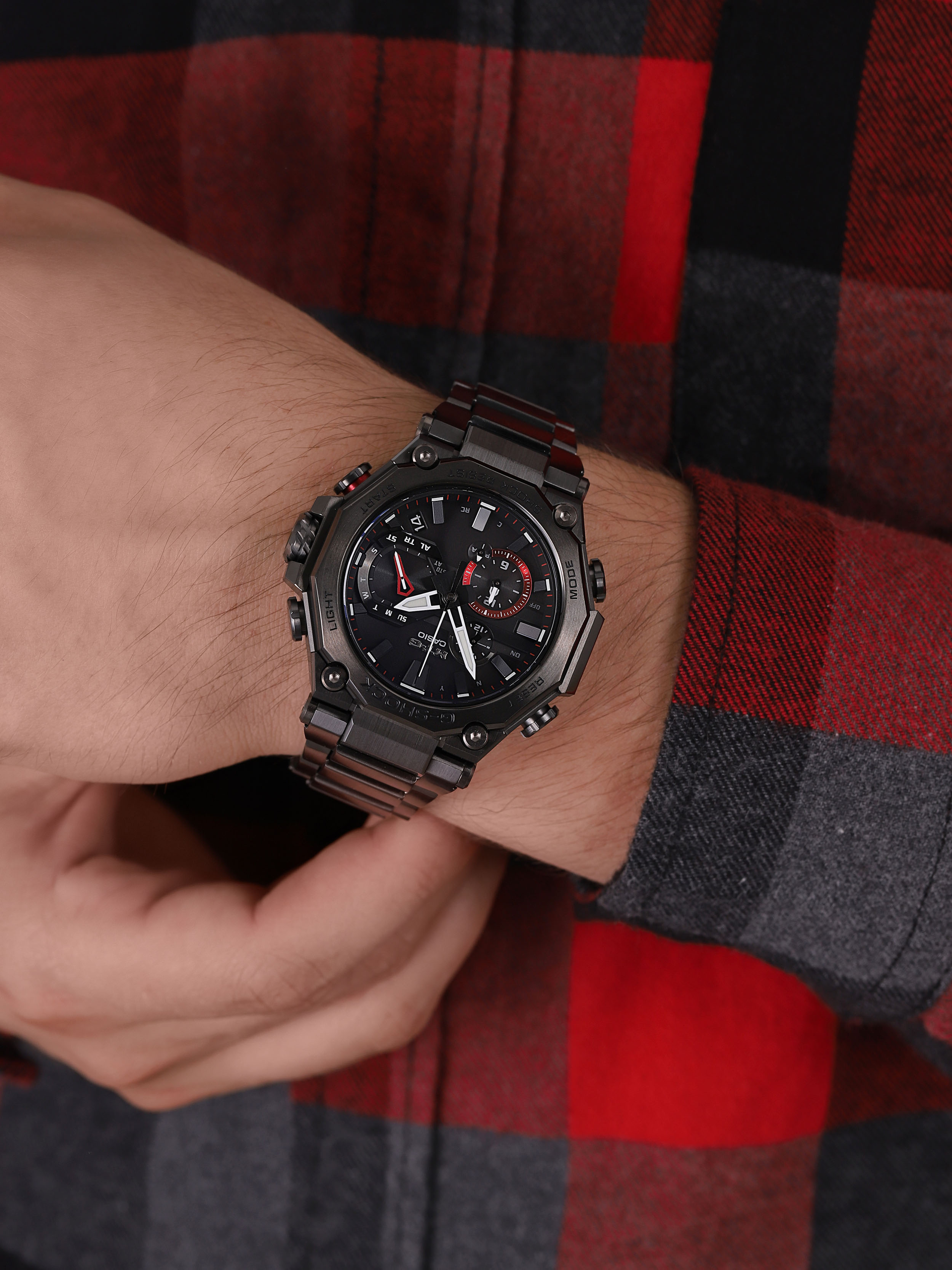 zegarek G-SHOCK MTG-B2000BDE-1AER solar męski G-SHOCK Exclusive
