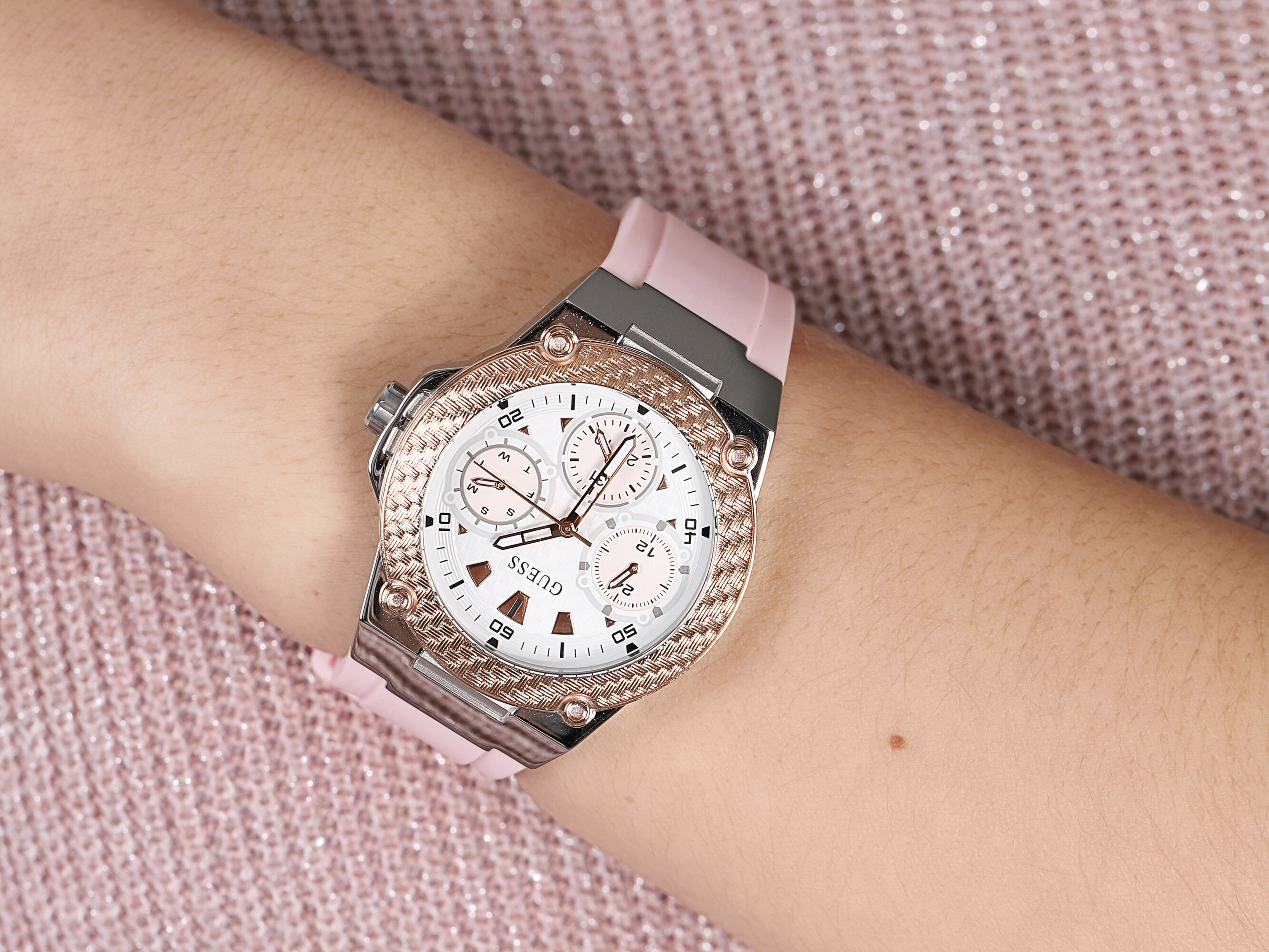 zegarek Guess W1094L4 srebrny Pasek - miniatura 4