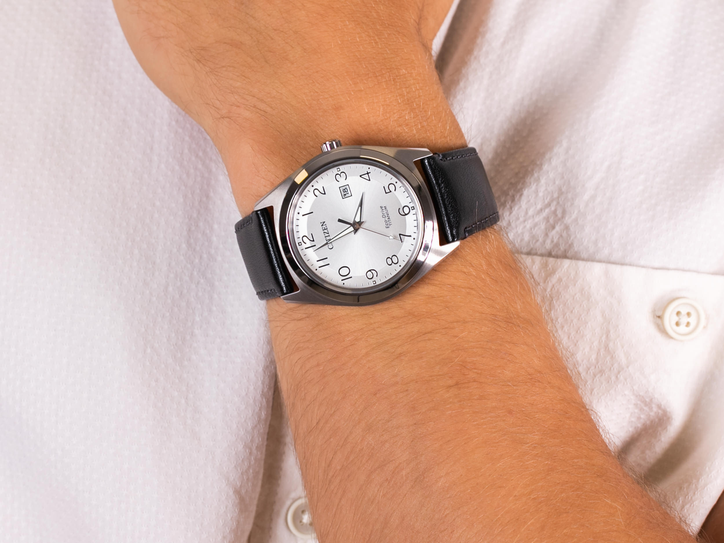 Citizen AW1640-16A zegarek klasyczny Titanium - miniatura 4