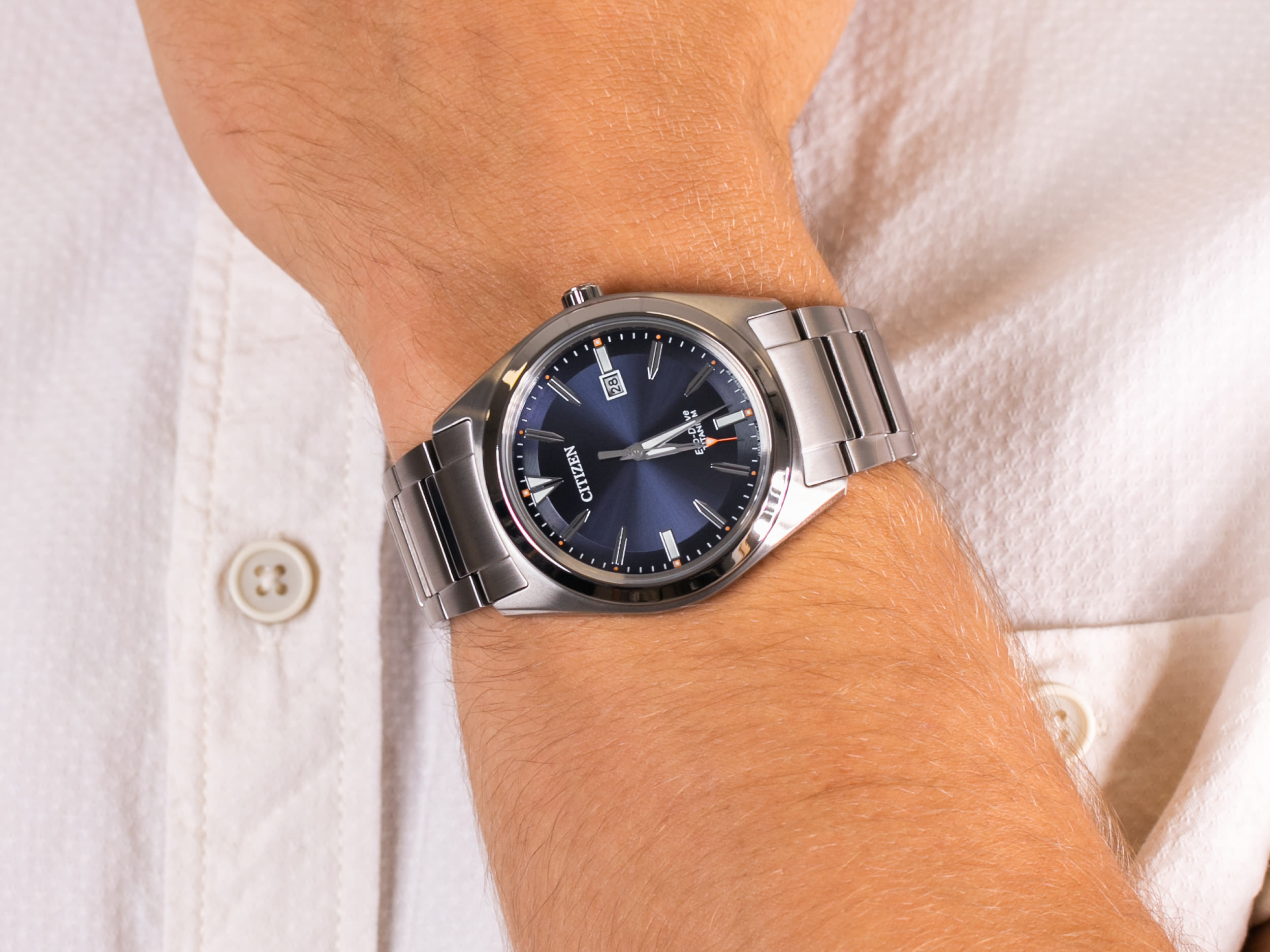 Citizen AW1640-83L zegarek klasyczny Titanium - miniatura 4