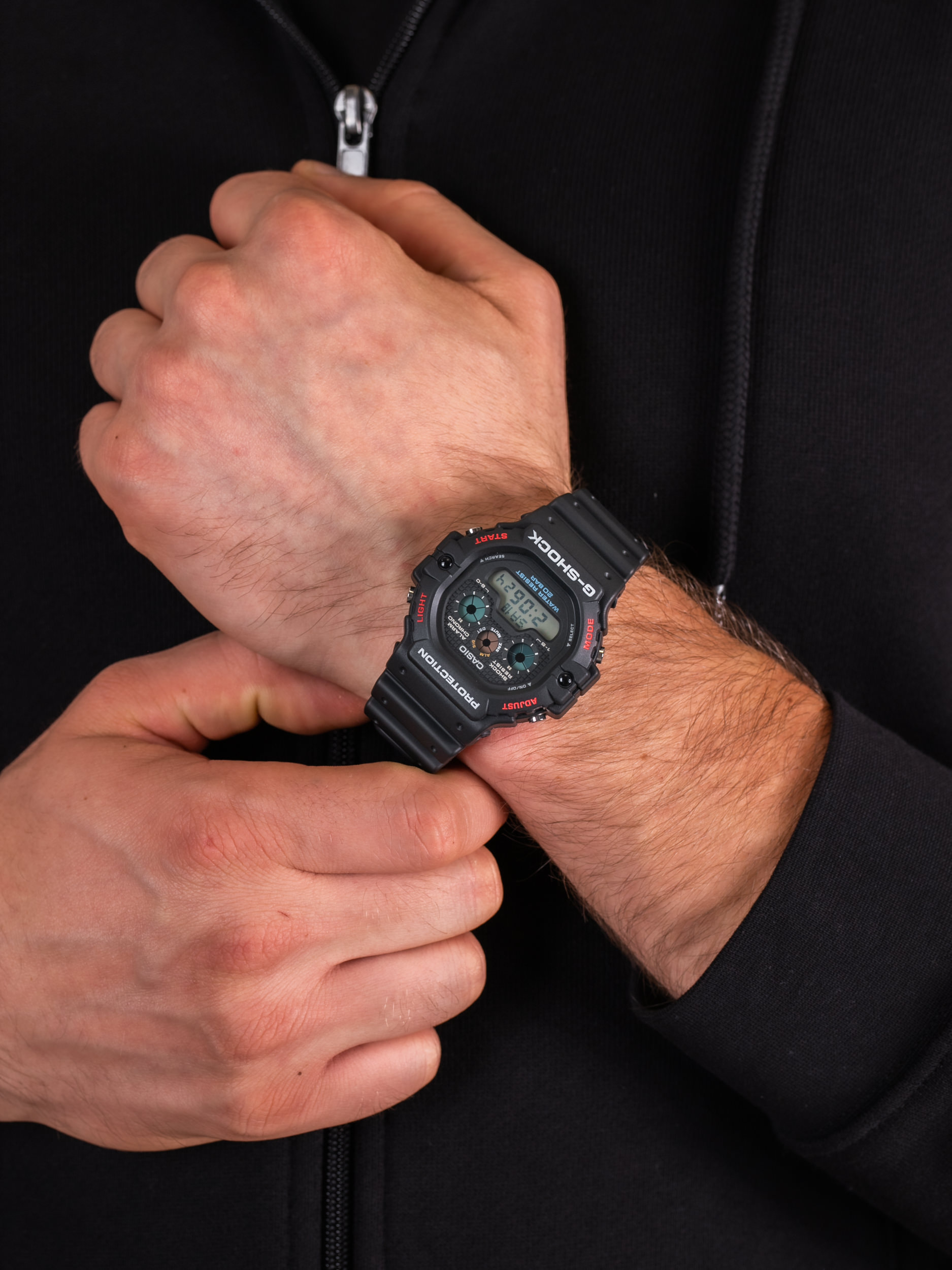 G-Shock DW-5900-1ER męski zegarek G-SHOCK Original pasek - miniatura 3