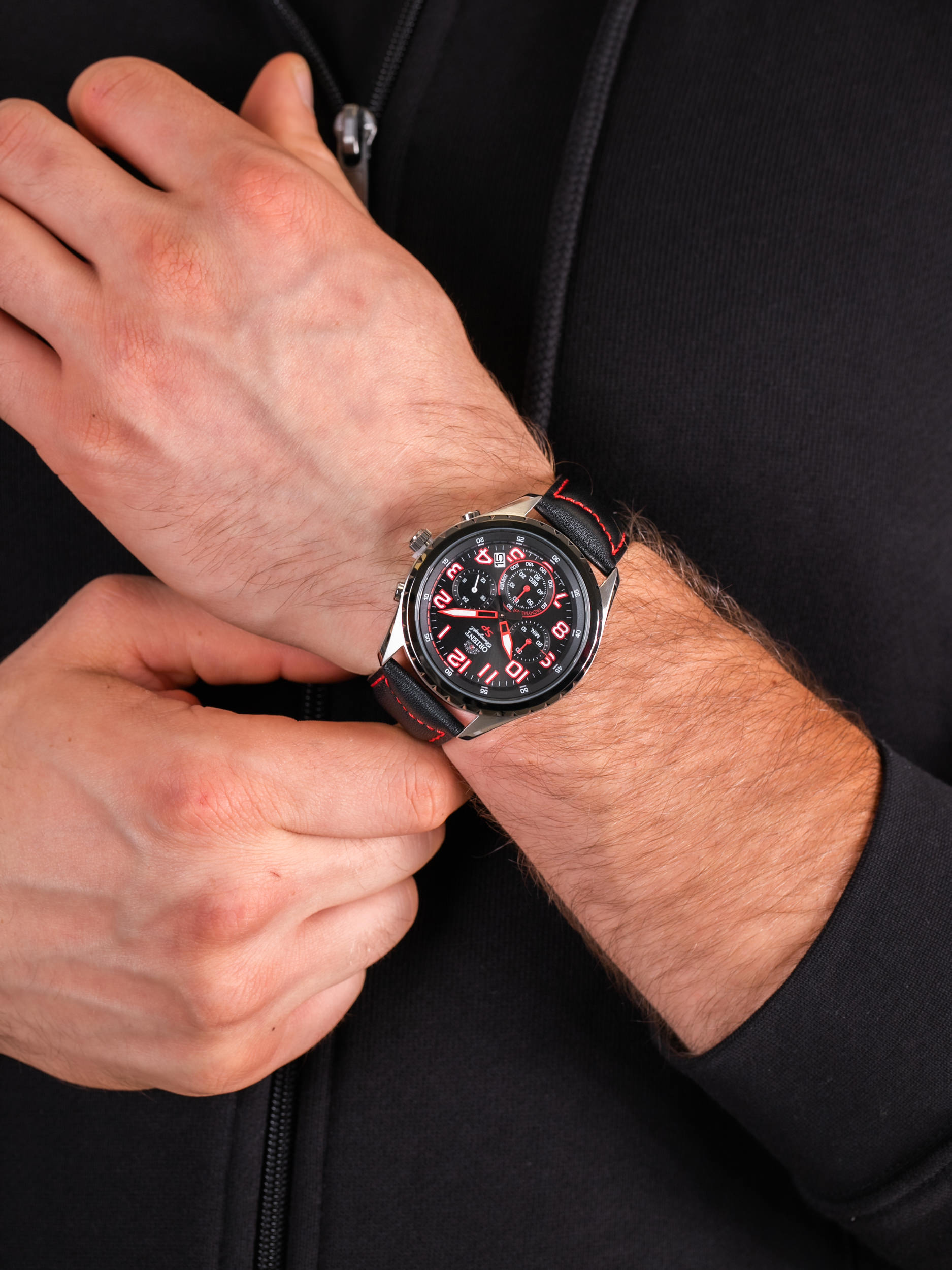 zegarek Orient FKV01003B0 Sport Chronograph męski z tachometr Sports - miniatura 3