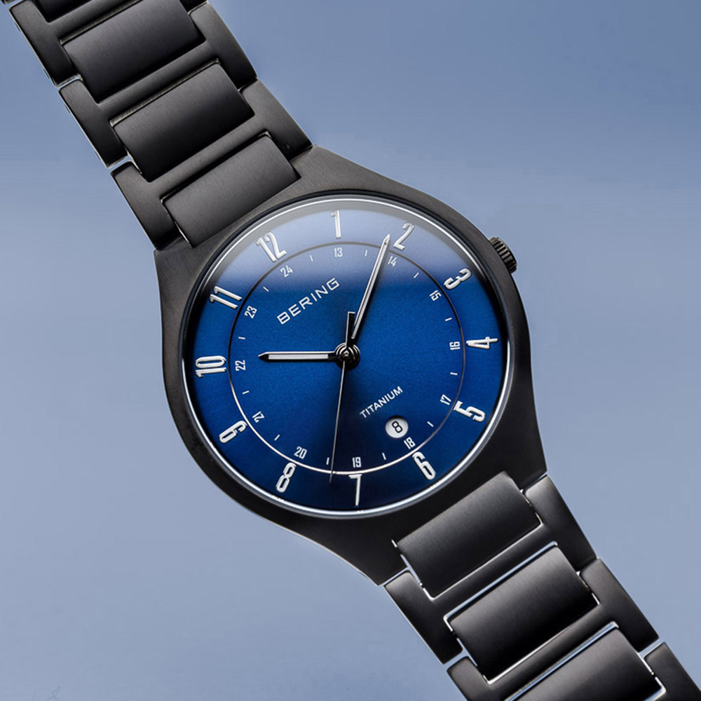 Bering 11739-727 zegarek klasyczny Titanium - miniatura 4