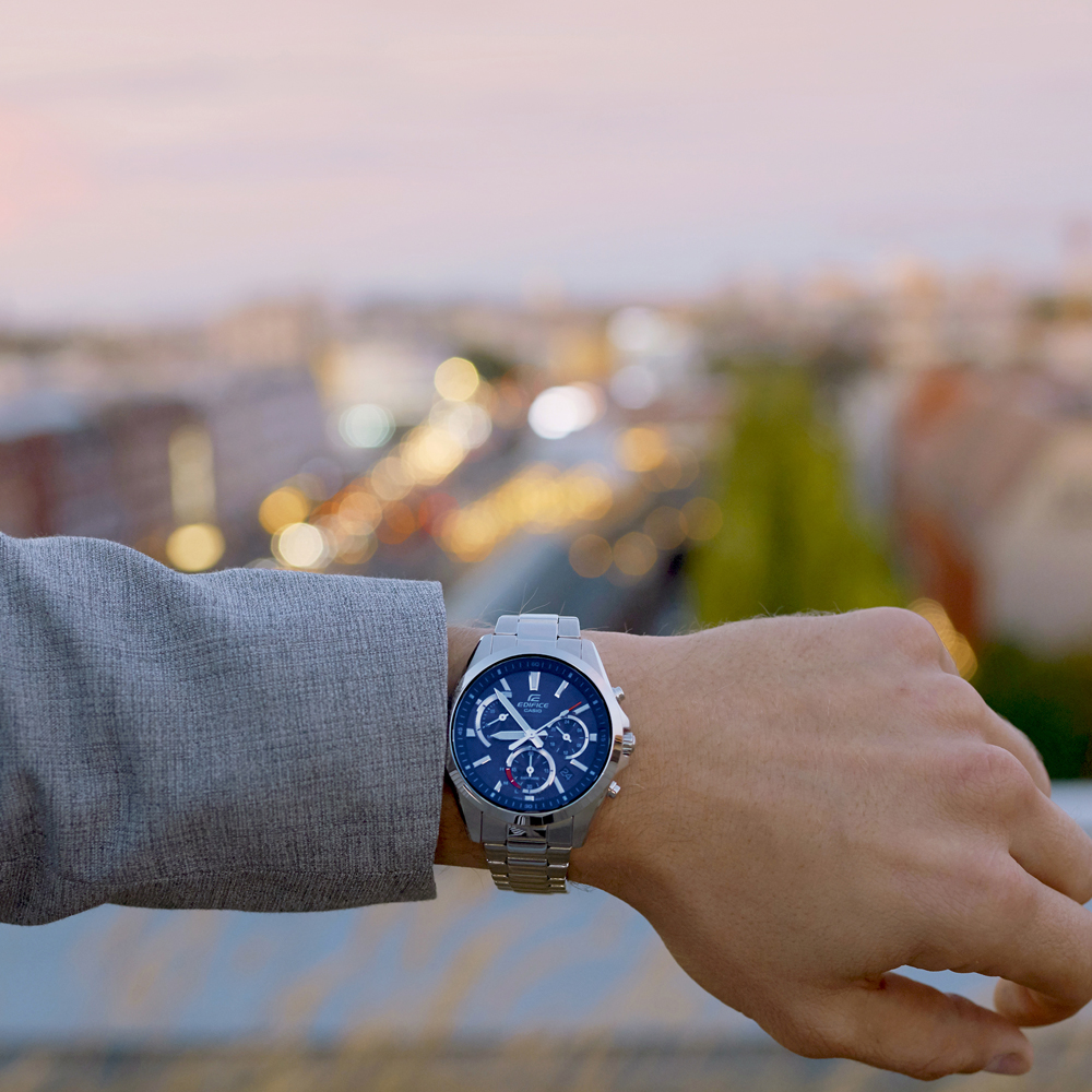 Edifice EFS-S530D-2AVUEF RETROGRADE CHRONO SAPPHIRE SOLAR zegarek klasyczny EDIFICE Premium - miniatura 4