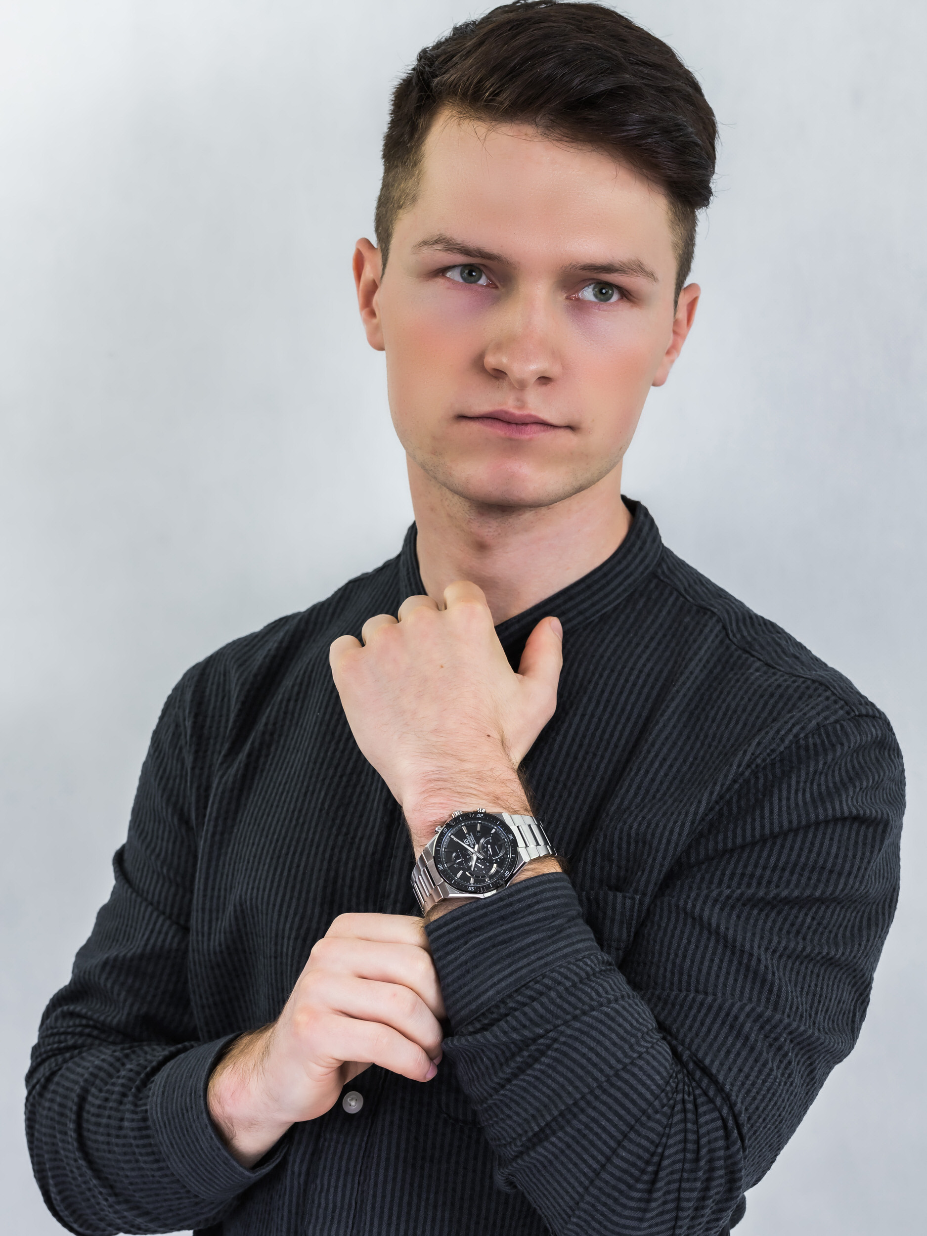 Edifice EFS-S560DB-1AVUEF zegarek męski EDIFICE Premium - miniatura 2