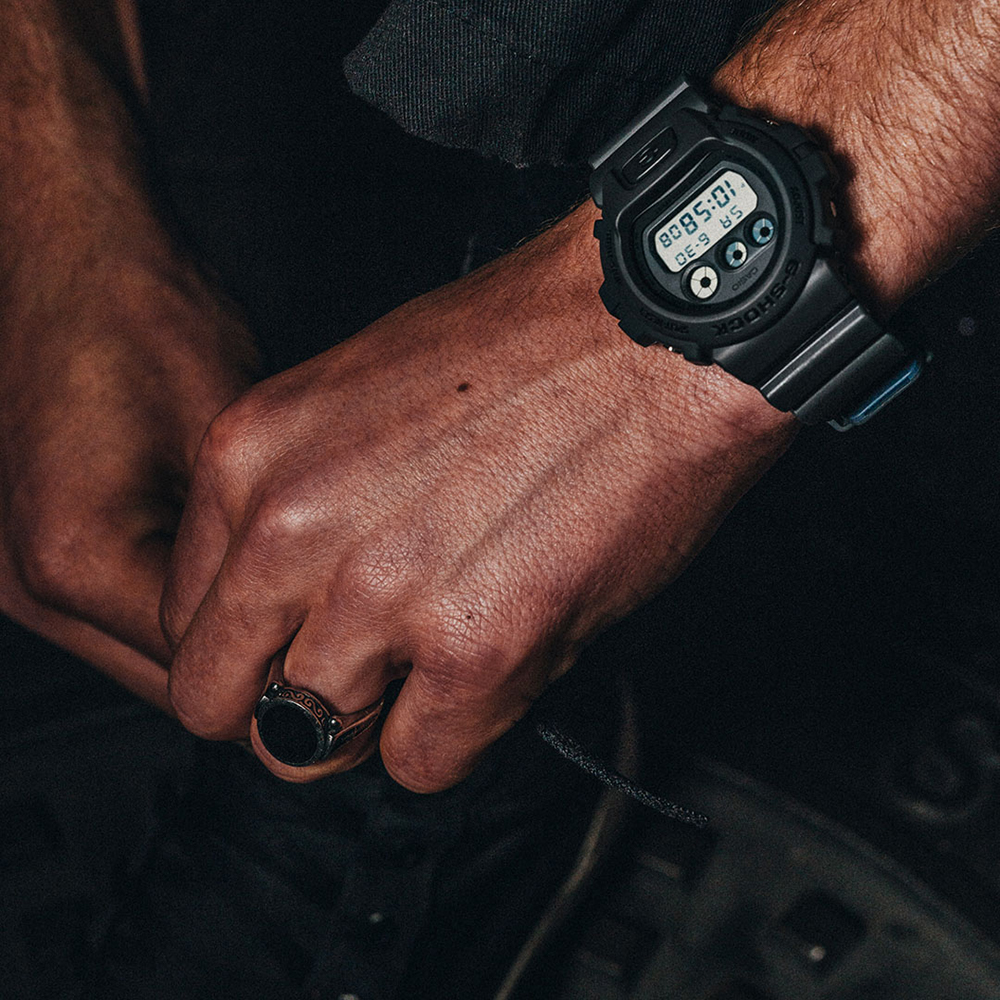 G-Shock DW-6900LU-8ER zegarek sportowy G-SHOCK Specials - miniatura 4