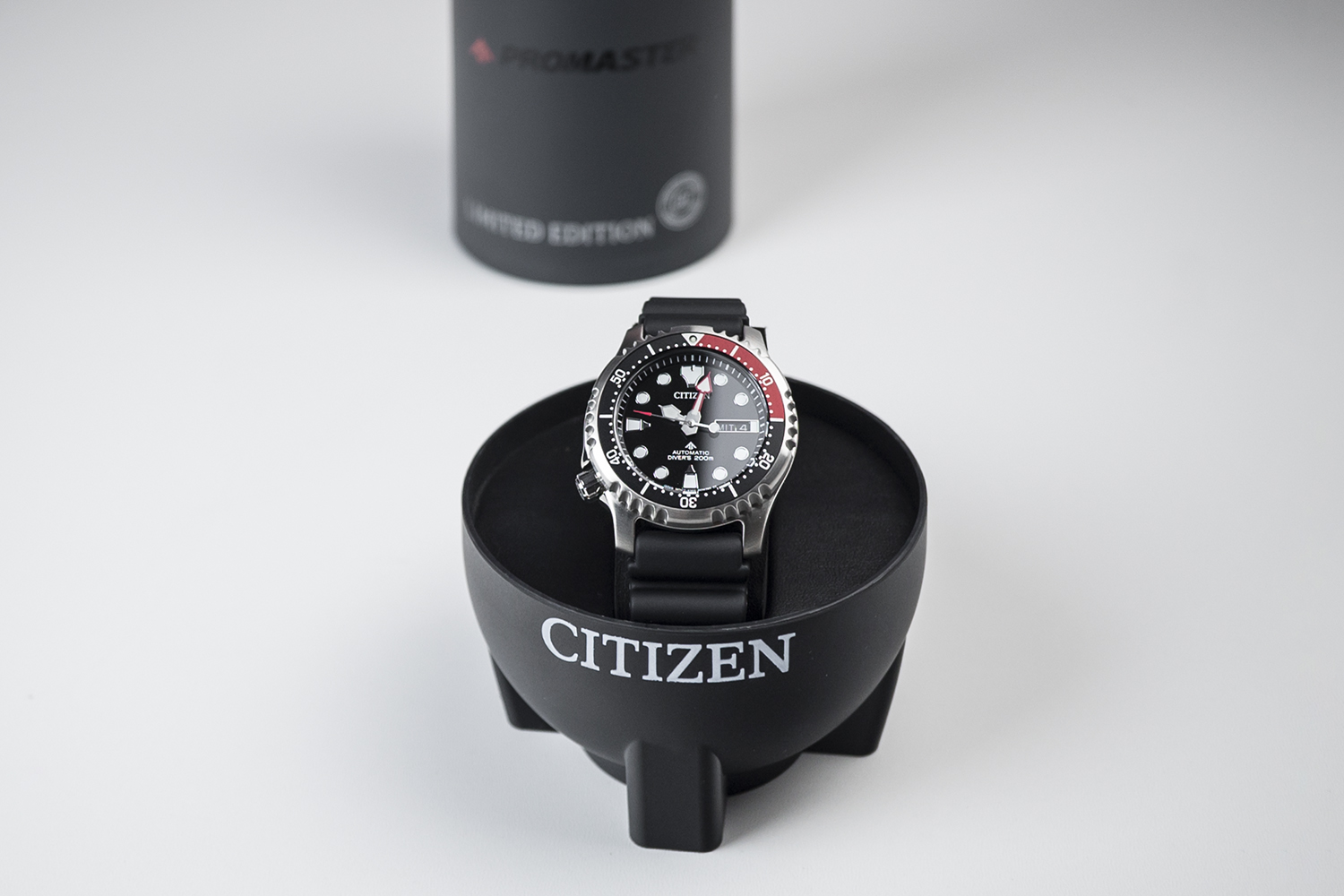 Citizen NY0087-13EE zegarek męski klasyczny Promaster pasek