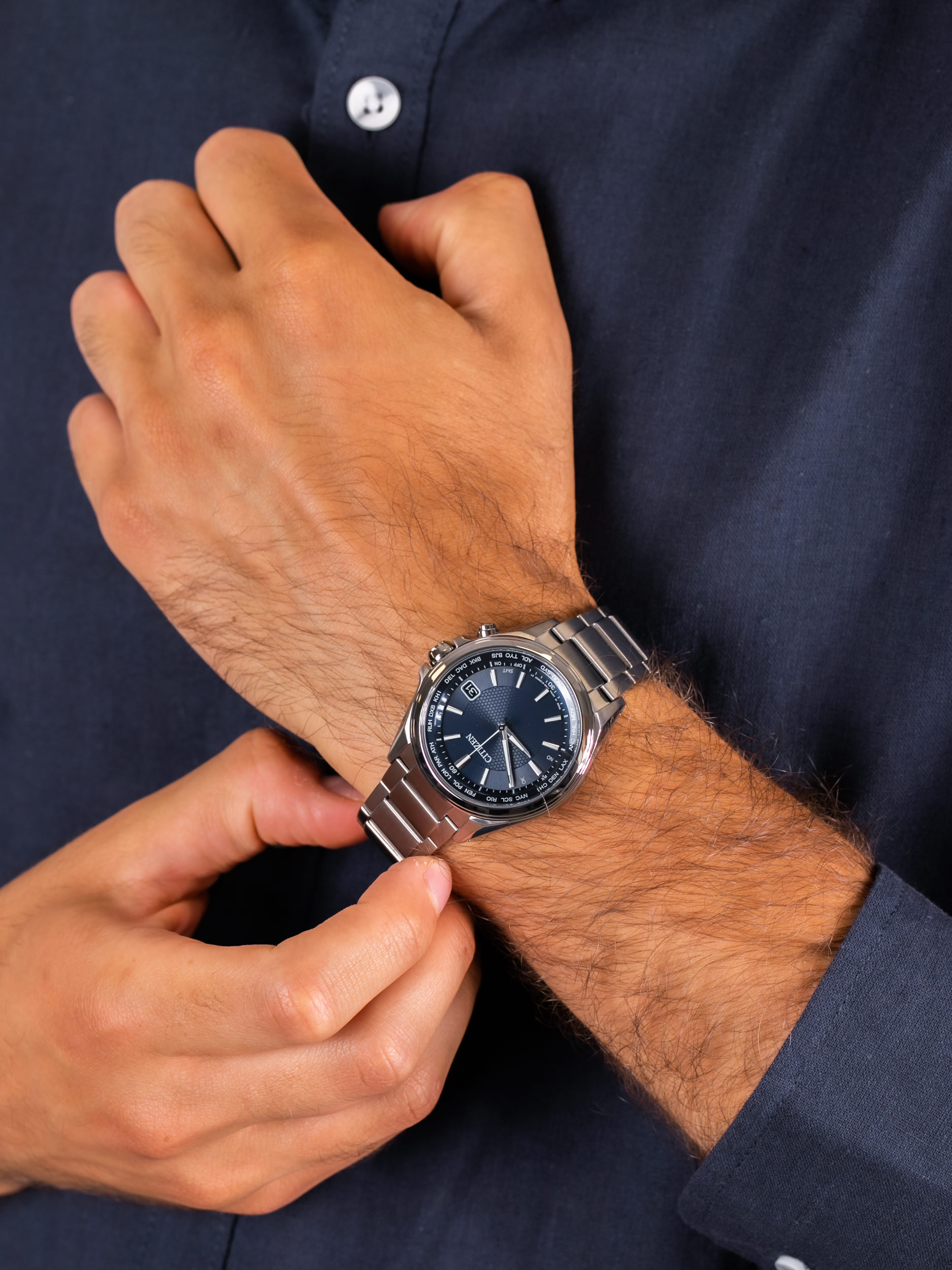Citizen CB1070-56L męski zegarek Radio Controlled bransoleta - miniatura 3