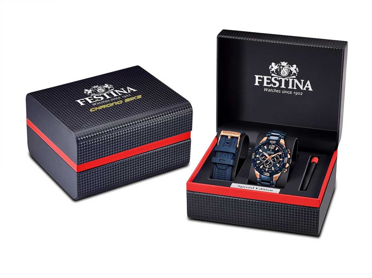 Zestaw Festina Chrono Bike z granatowym zegarkiem i dodatkowym paskiem