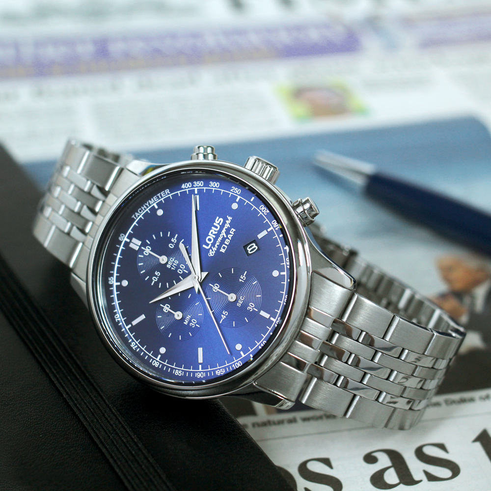Lorus RM313GX9 zegarek srebrny sportowy Sportowe bransoleta