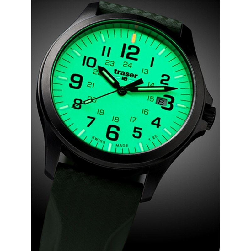 Traser TS-107424 zegarek czarny klasyczny P67 Officer Pro pasek