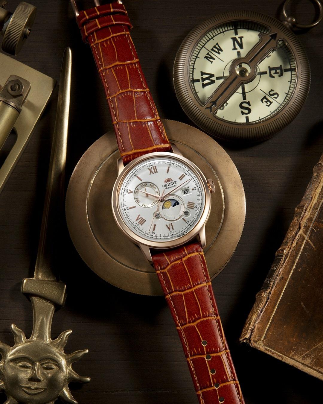 zegarek Orient RA-AK0801S30B automatyczny męski Classic Automatic Bambino Sun Moon