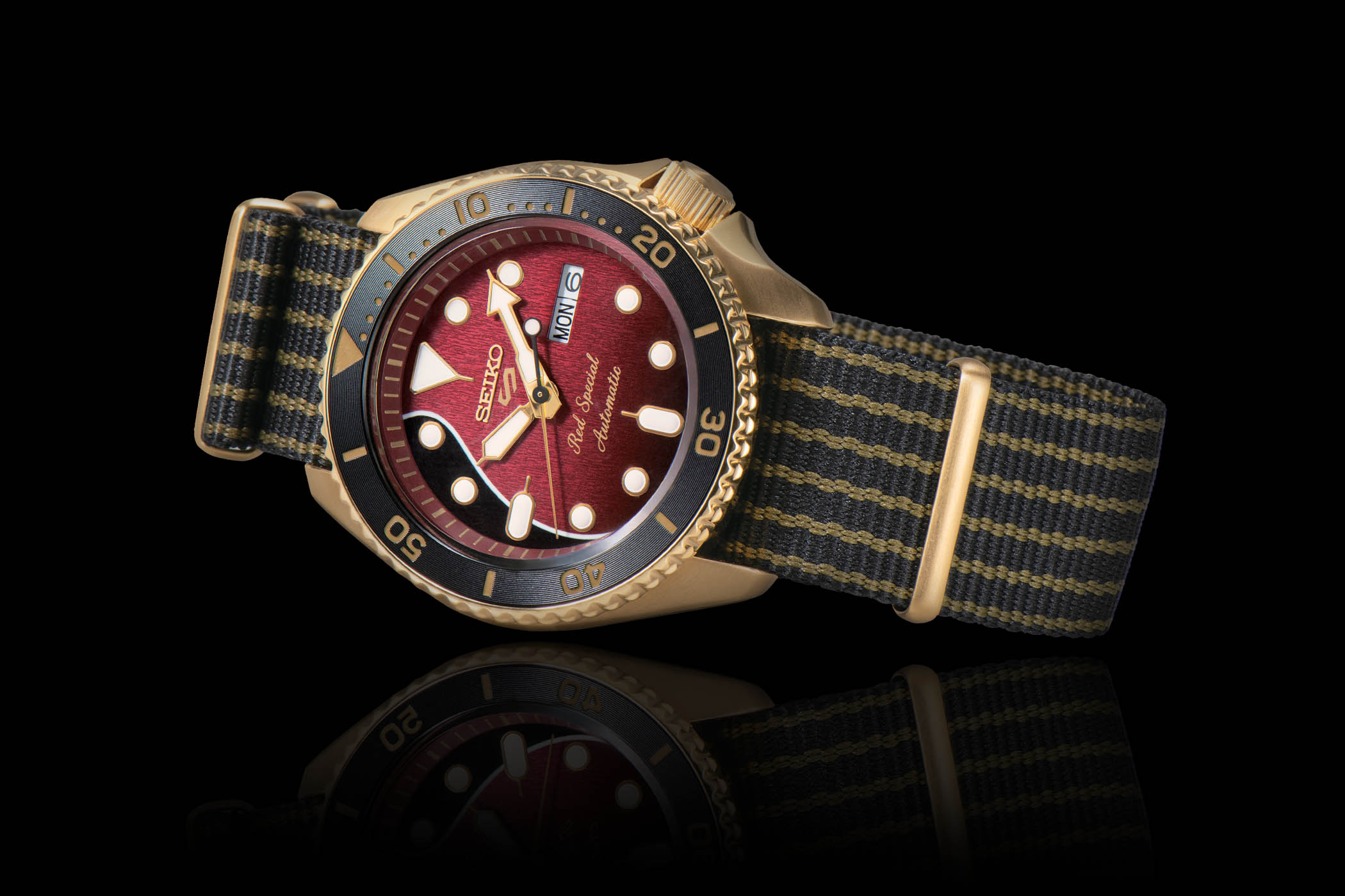 zegarek Seiko SRPH80K1 5 Sports Brian May Limited Edition Red Special II Sports Automat mineralne utwardzane - miniatura 11