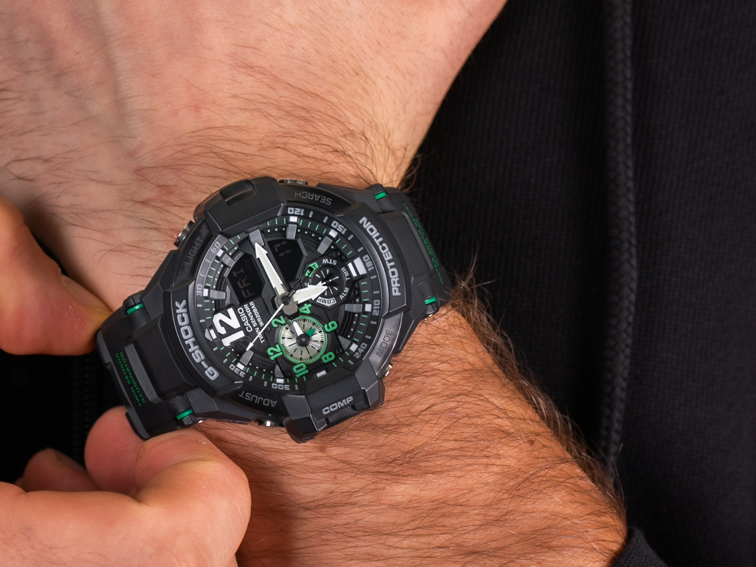 G-Shock GA-1100-1A3ER GRAVITYMASTER zegarek sportowy G-SHOCK Master of G - miniatura 4
