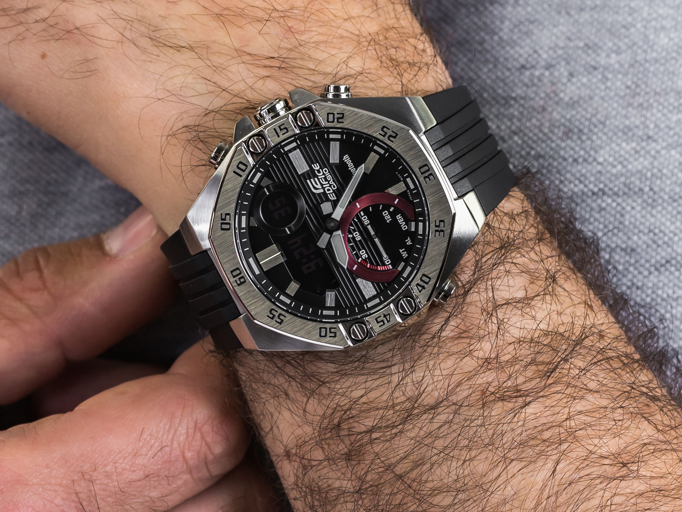 Edifice ECB-10P-1AEF zegarek sportowy EDIFICE Premium - miniatura 4