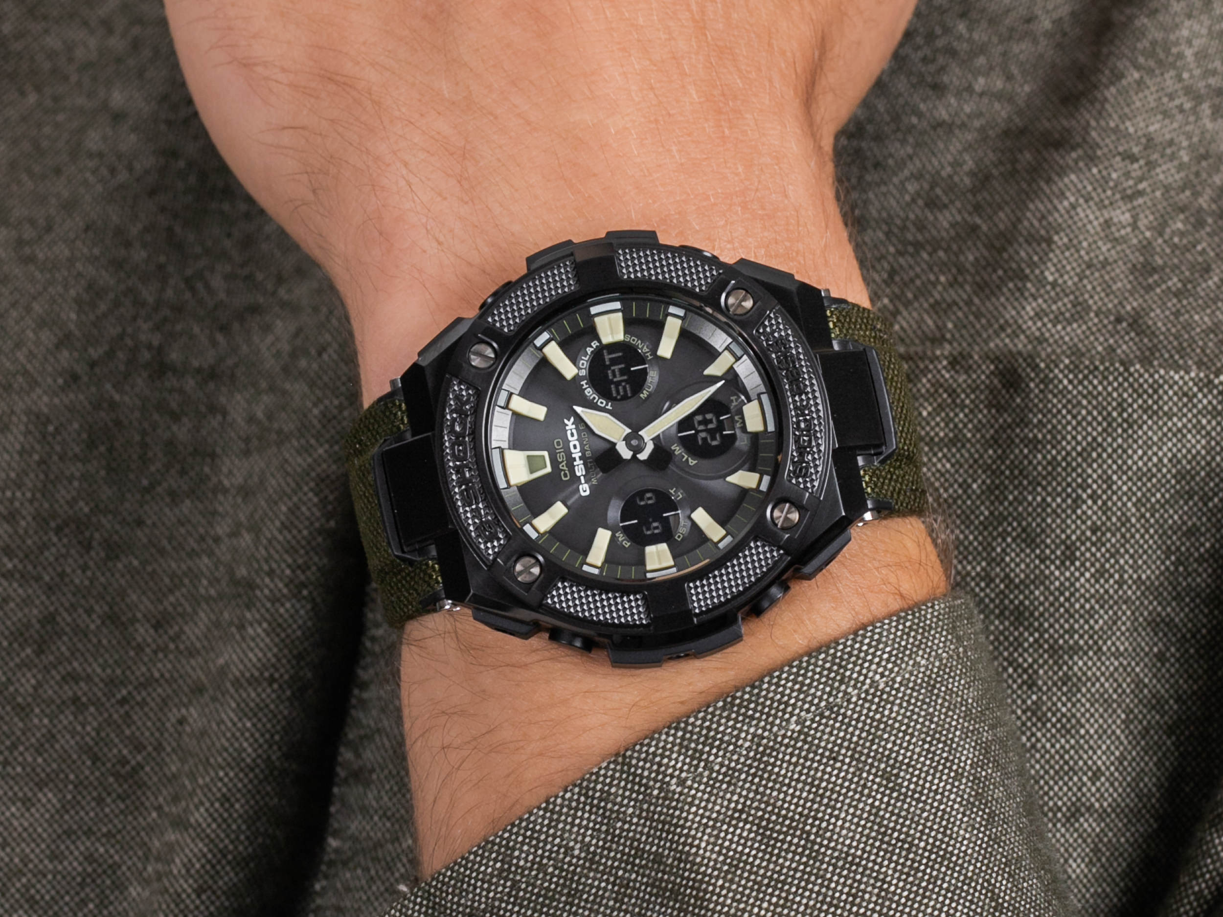 G-Shock GST-W130BC-1A3ER G-STEEL TOUGH LEATHER AND CODURA NYLON BAND zegarek sportowy G-SHOCK G-STEEL - miniatura 4