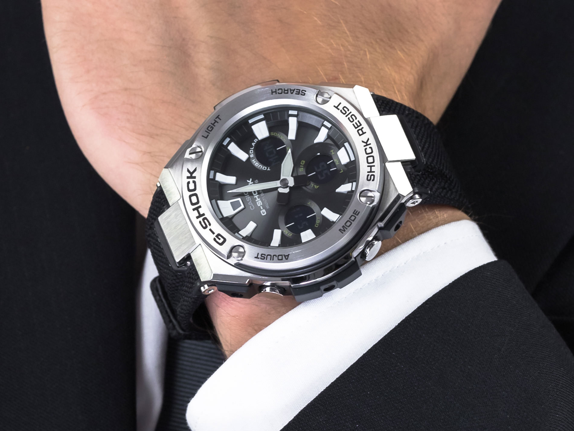 G-Shock GST-W130C-1AER G-STEEL TOUGH LEATHER AND CODURA NYLON BAND zegarek sportowy G-SHOCK G-STEEL - miniatura 4