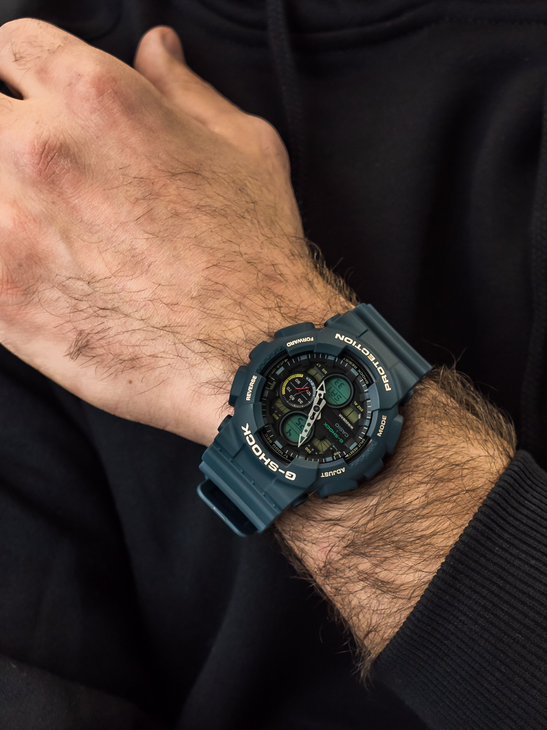 G-Shock GA-140-2AER męski zegarek G-SHOCK Original pasek - miniatura 3